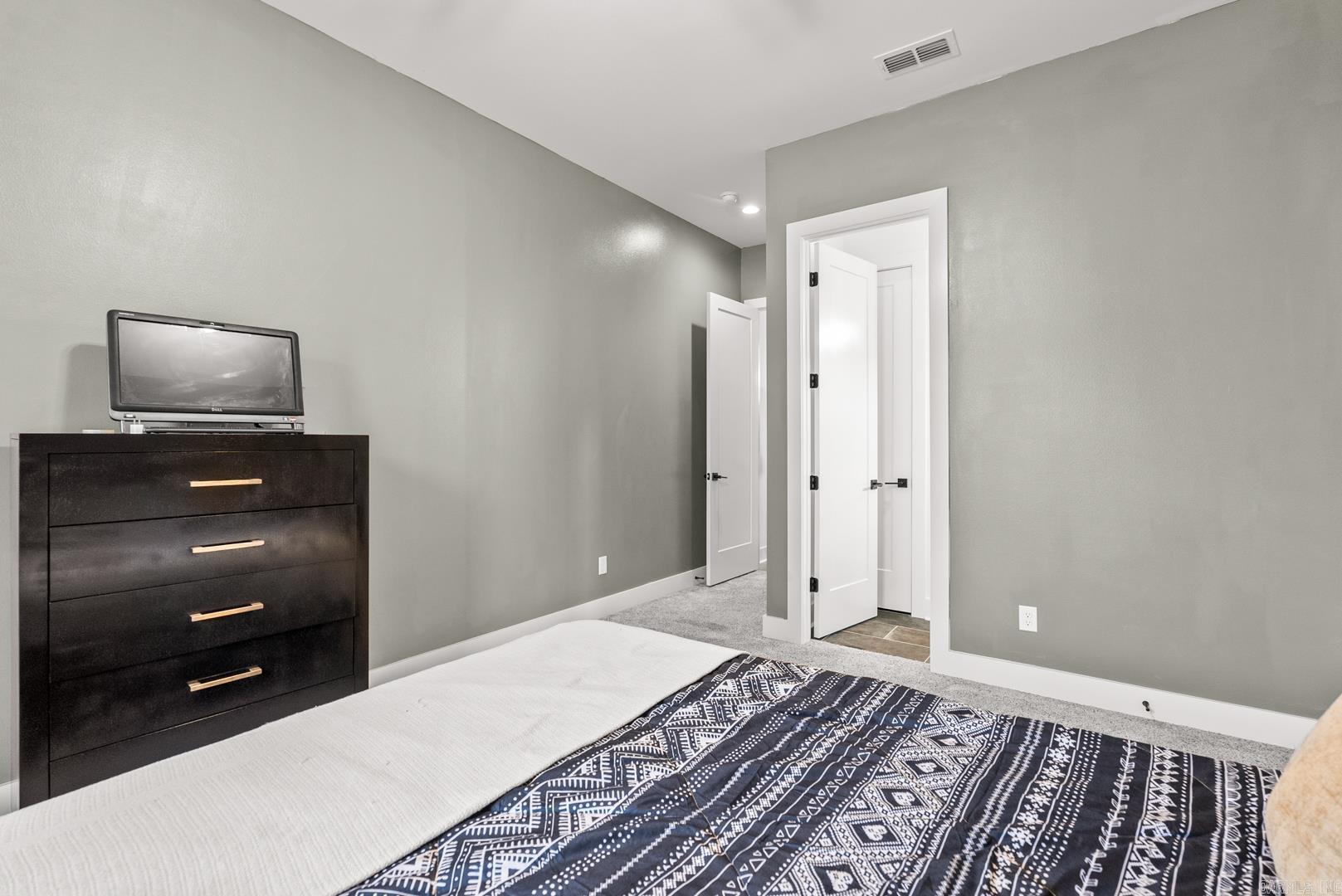 4904 Lake Vista Drive Benton, AR 72019