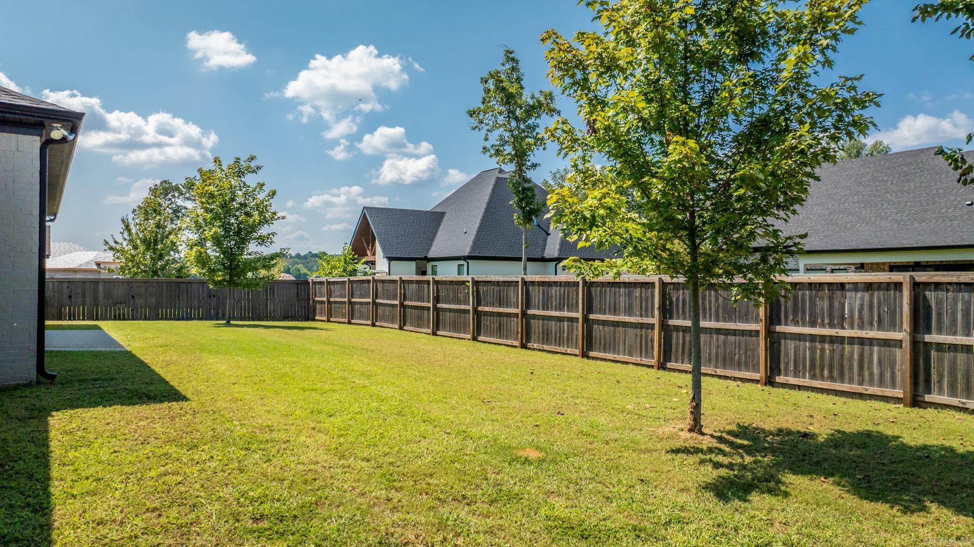 4904 Lake Vista Drive Benton, AR 72019