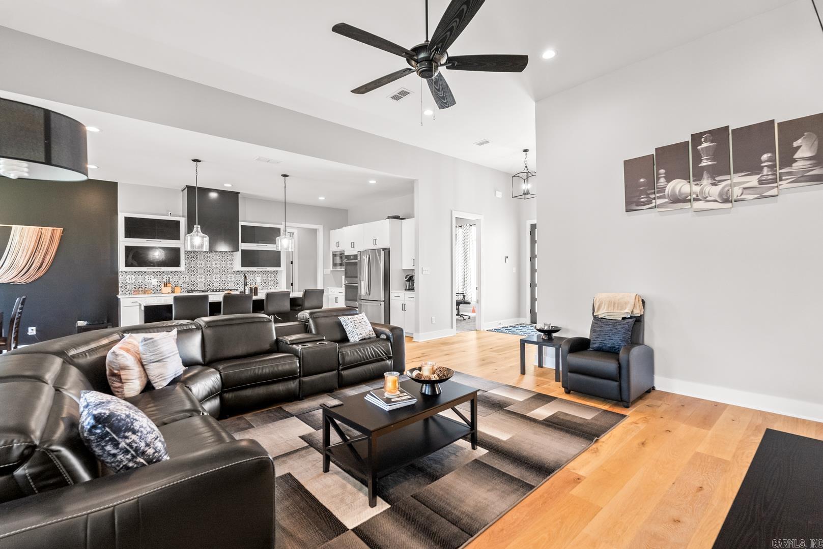 4904 Lake Vista Drive Benton, AR 72019