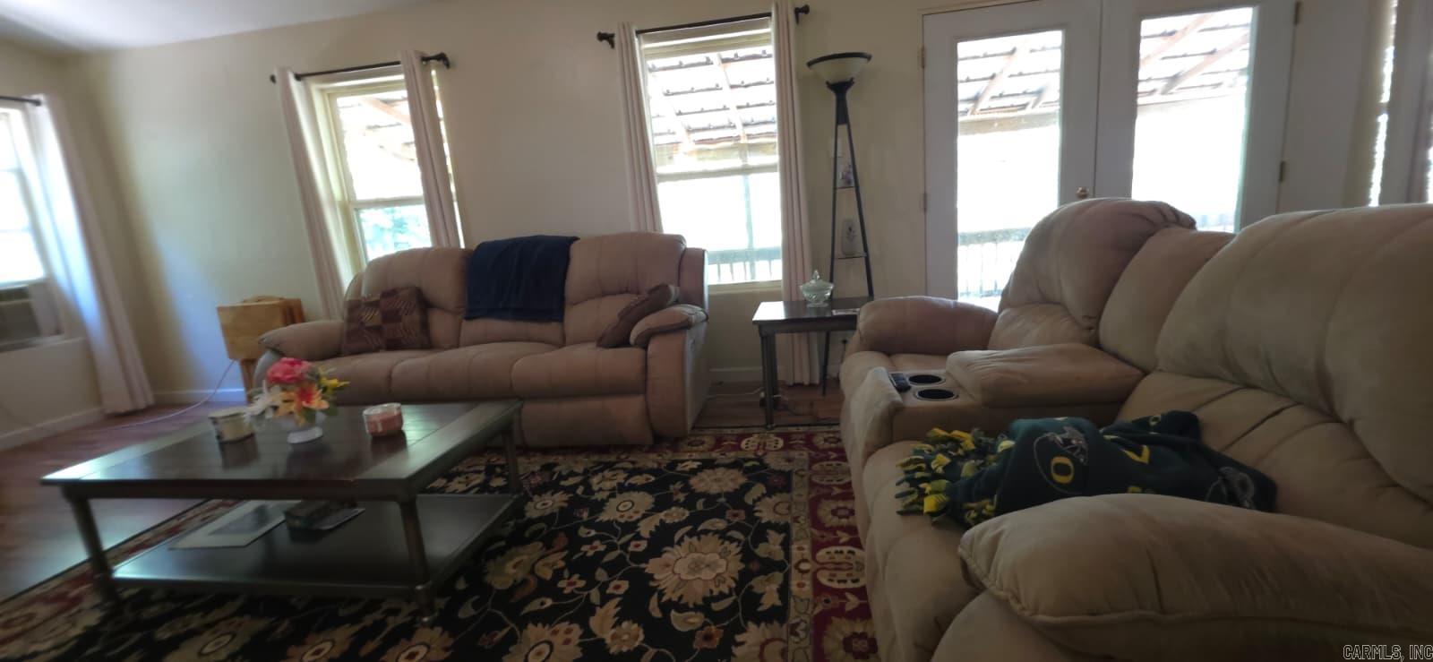 951 E County Road 206  Alton, MO