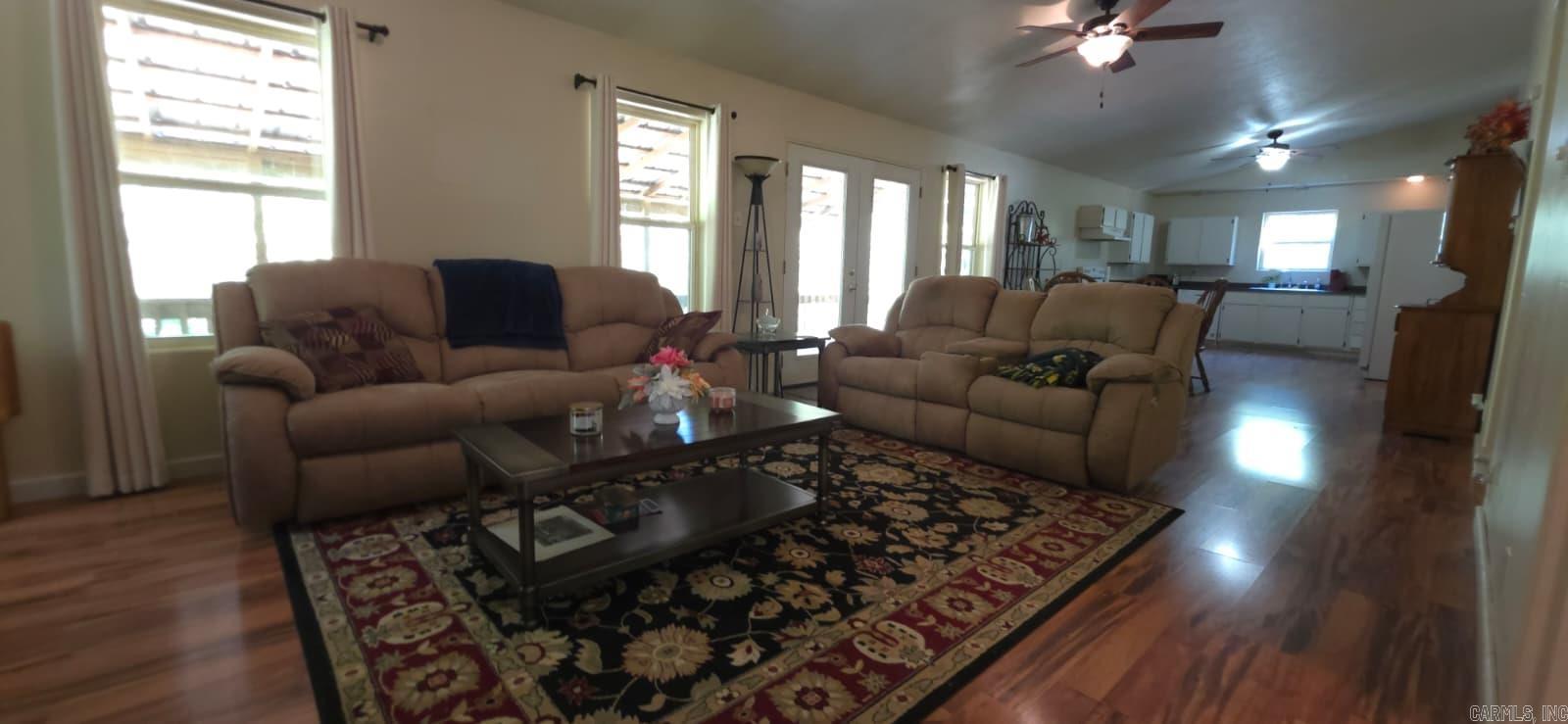 951 E County Road 206  Alton, MO