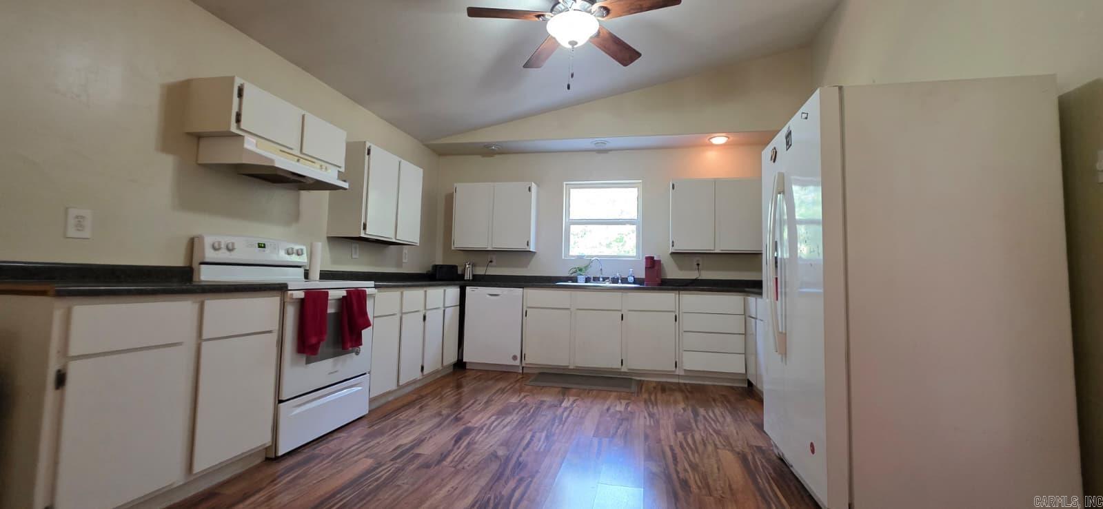 951 E County Road 206  Alton, MO