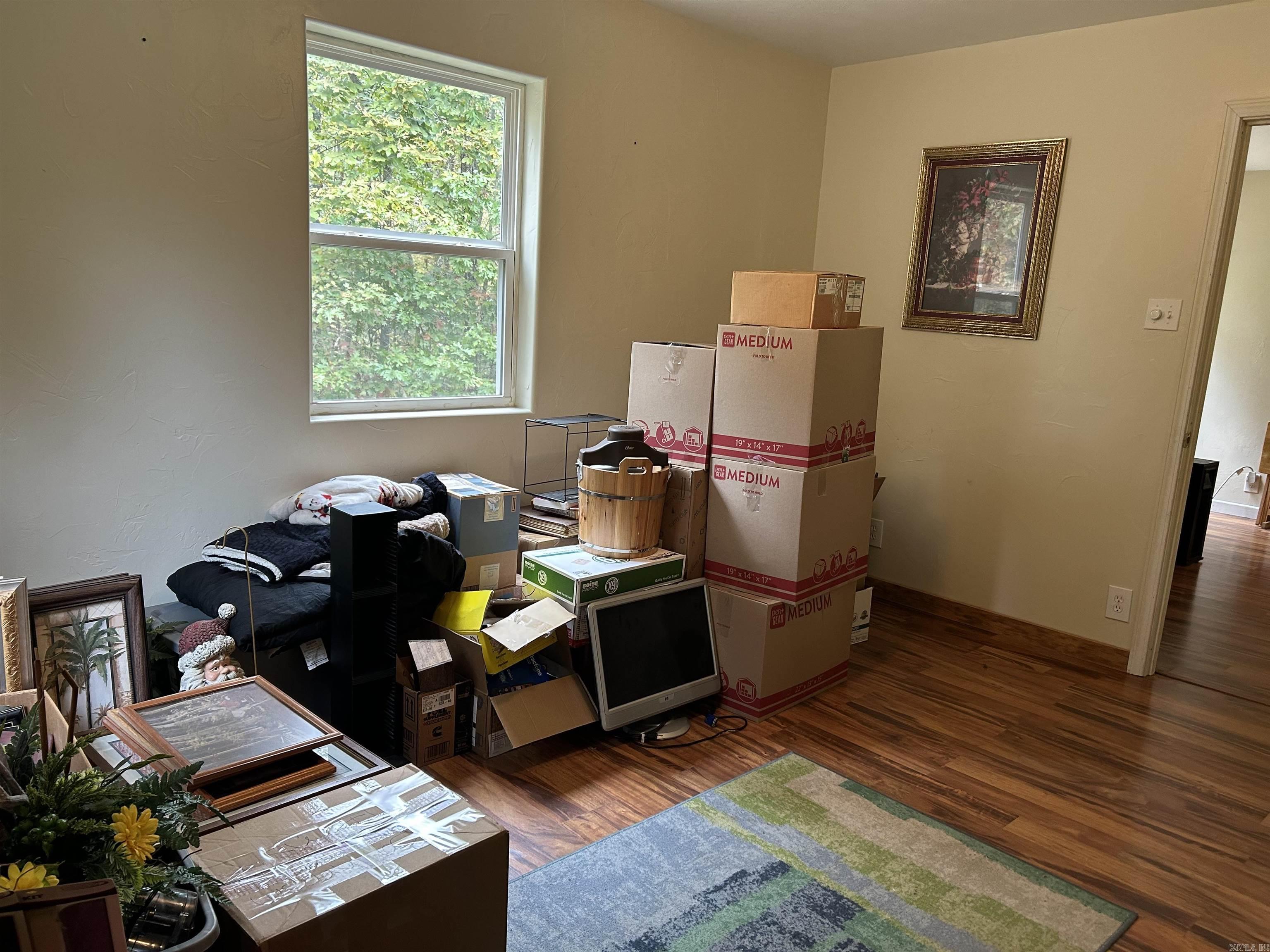 951 E County Road 206  Alton, MO