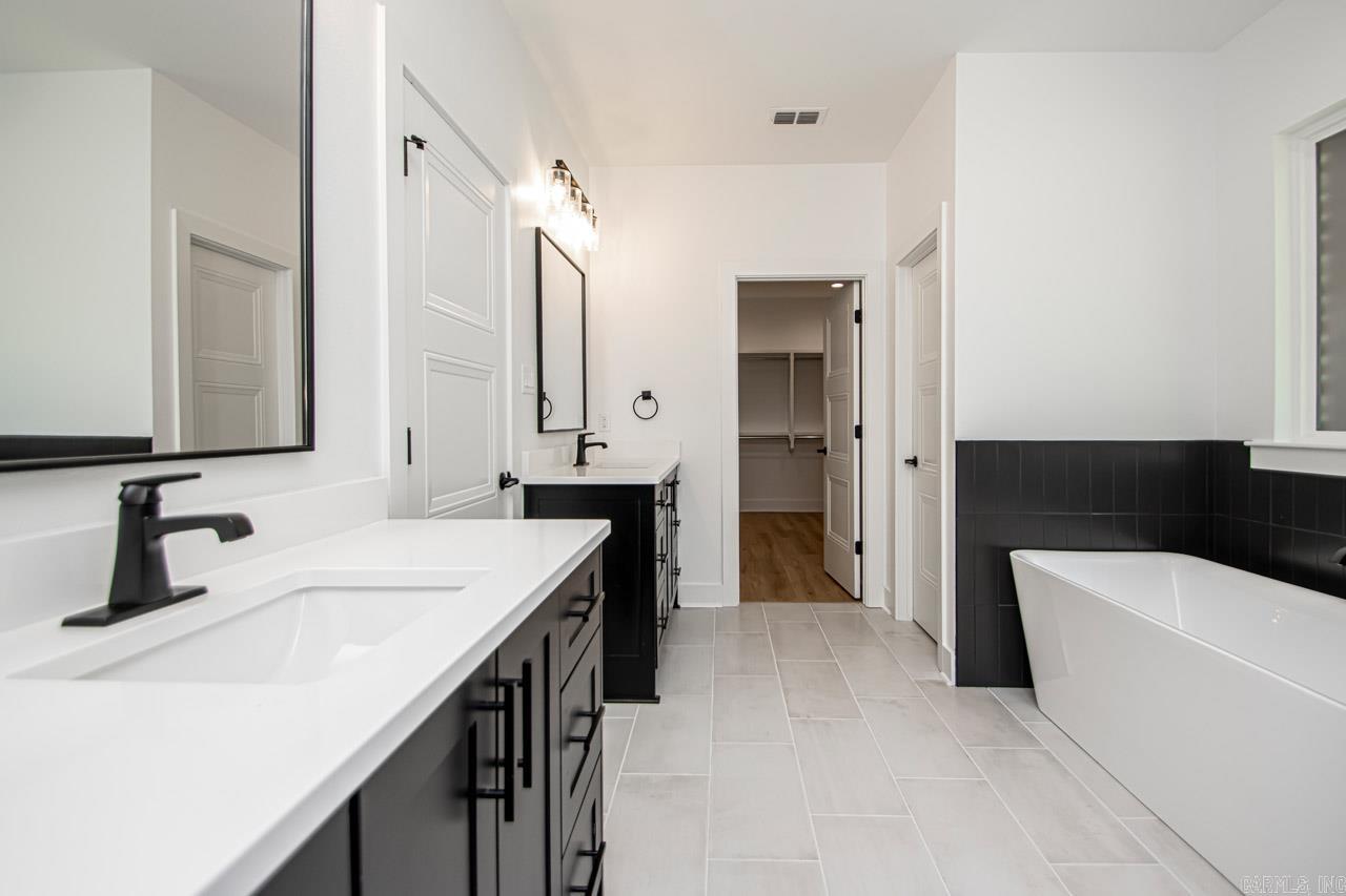 100 Shepherd Loop Drive Arkadelphia, AR 71923