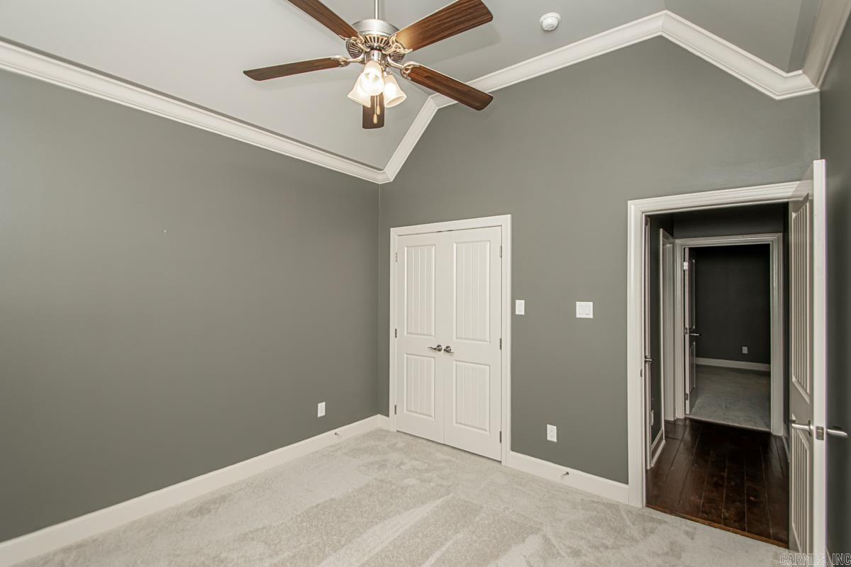 9 Bishop Place Little Rock, AR 72223