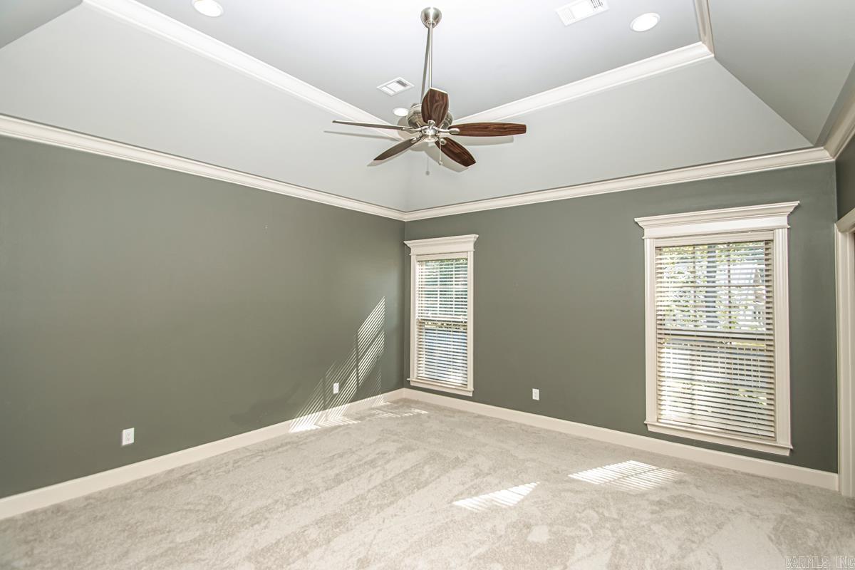 9 Bishop Place Little Rock, AR 72223