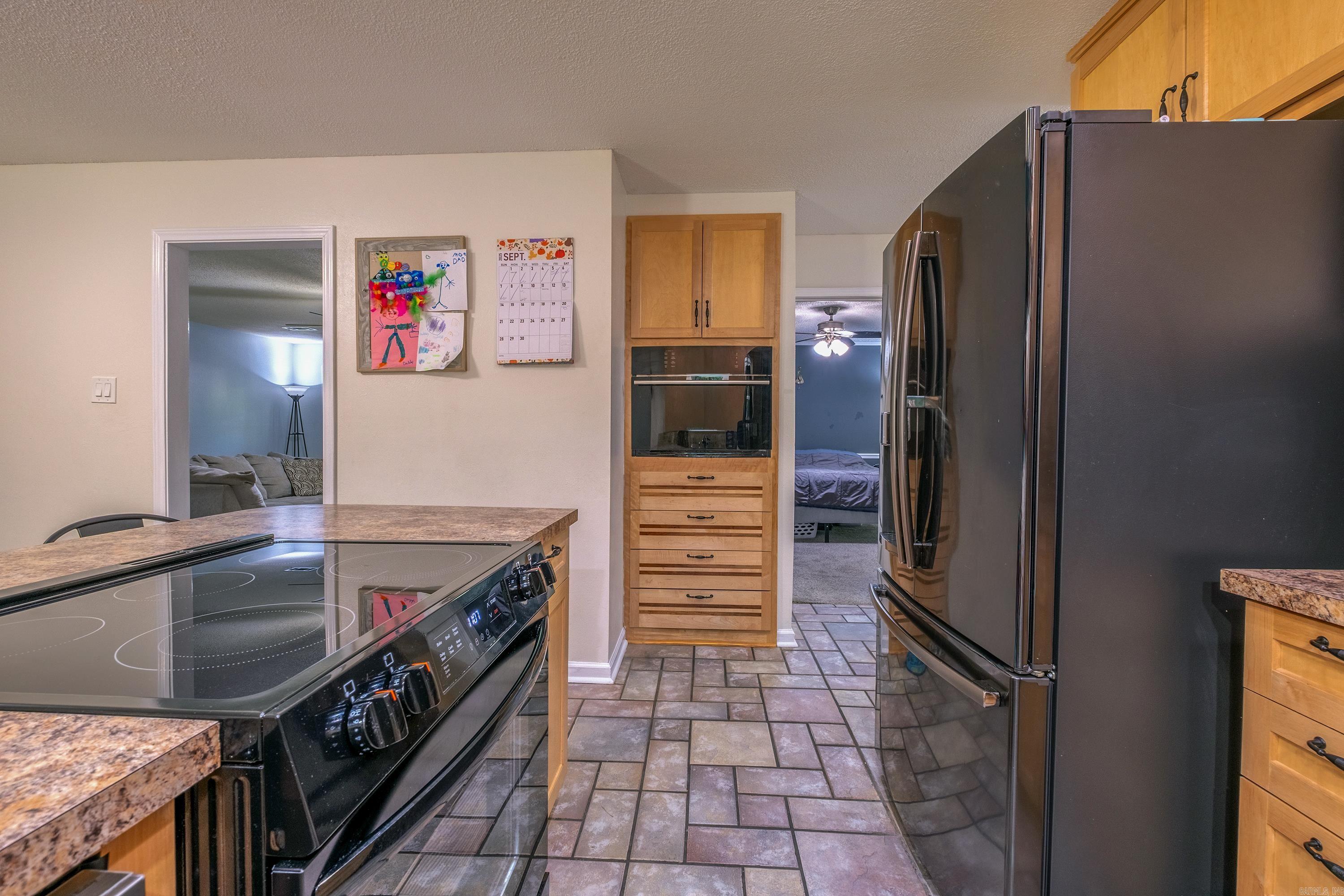 12 Carwin Benton, AR 72015