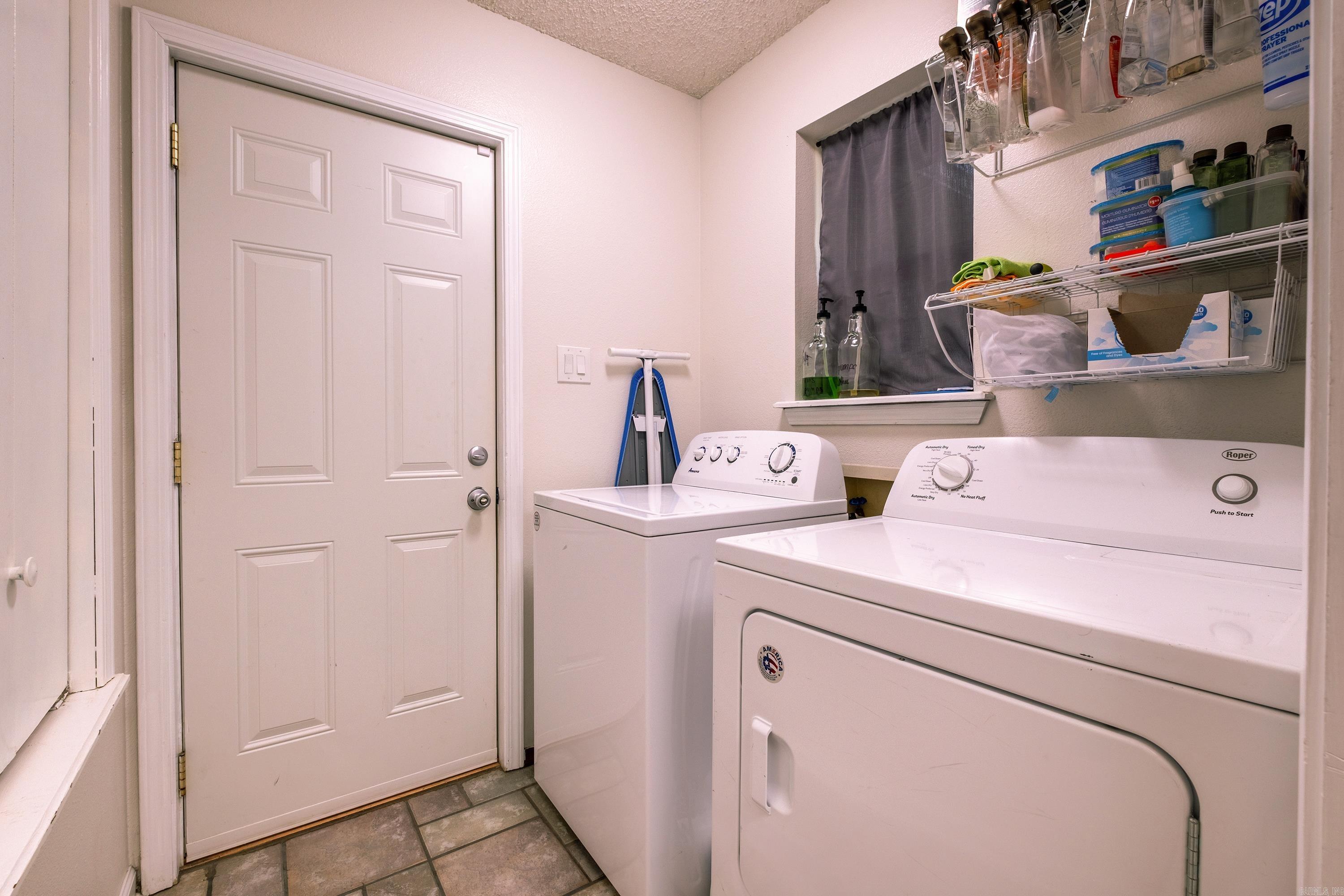 12 Carwin Benton, AR 72015