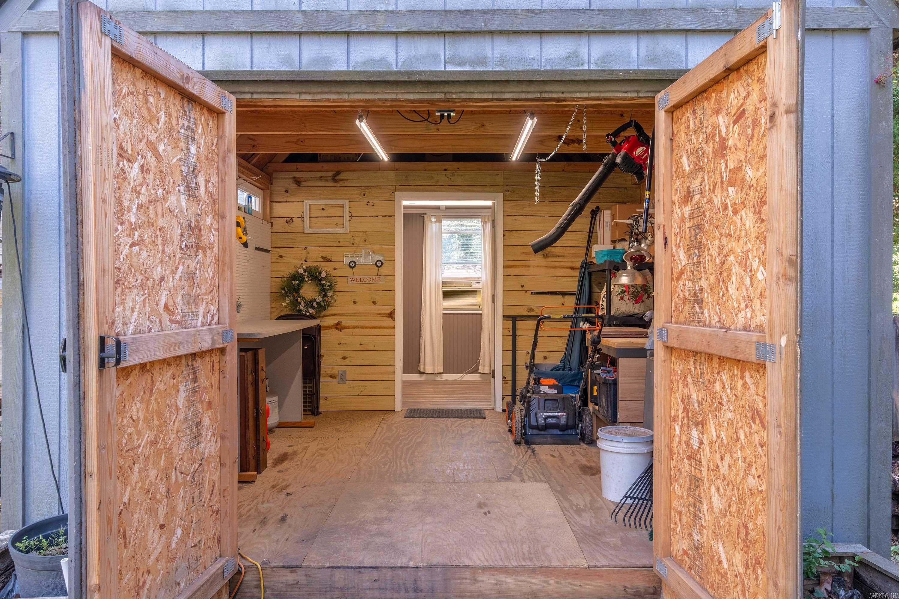 12 Carwin Benton, AR 72015