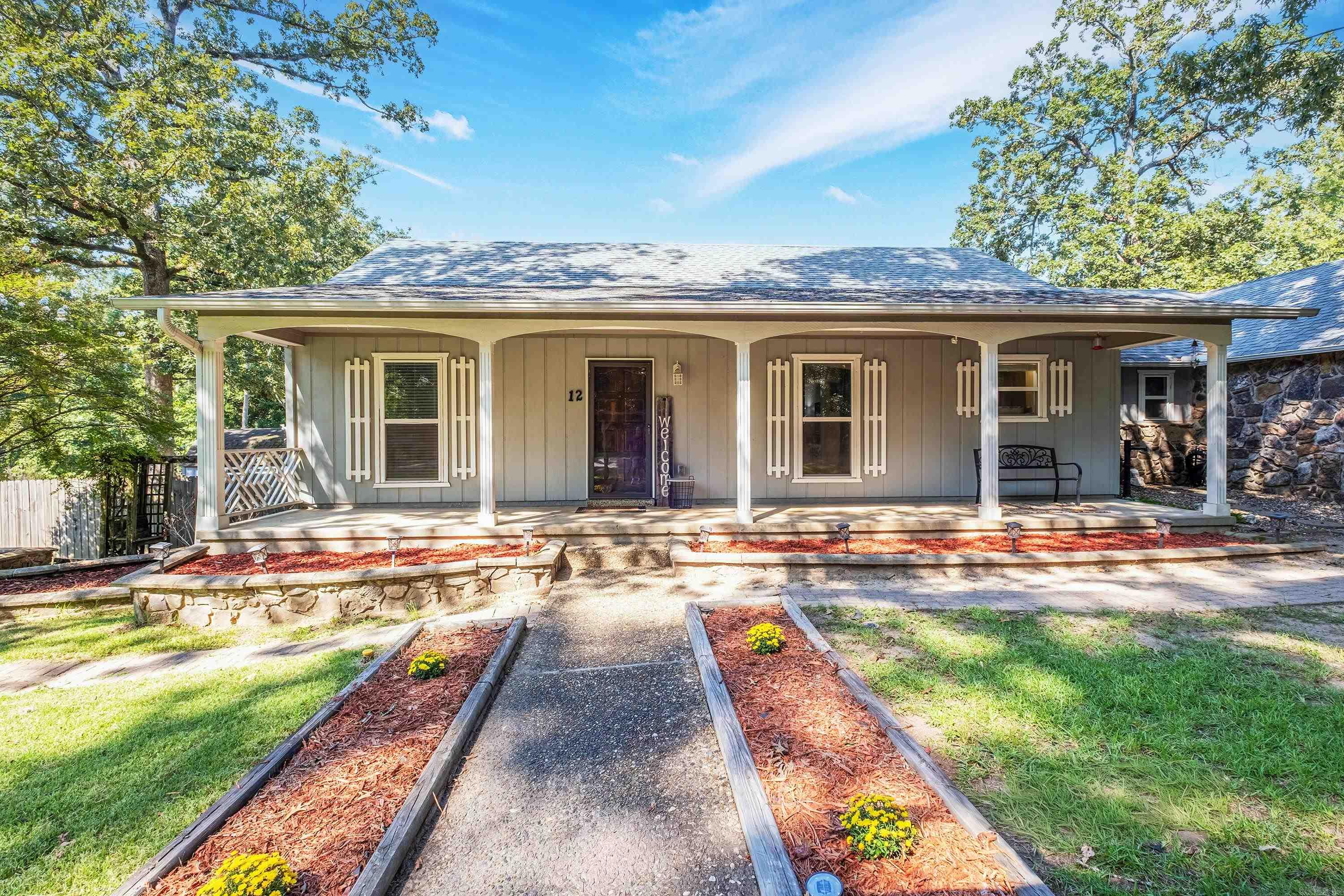 12 Carwin Benton, AR 72015