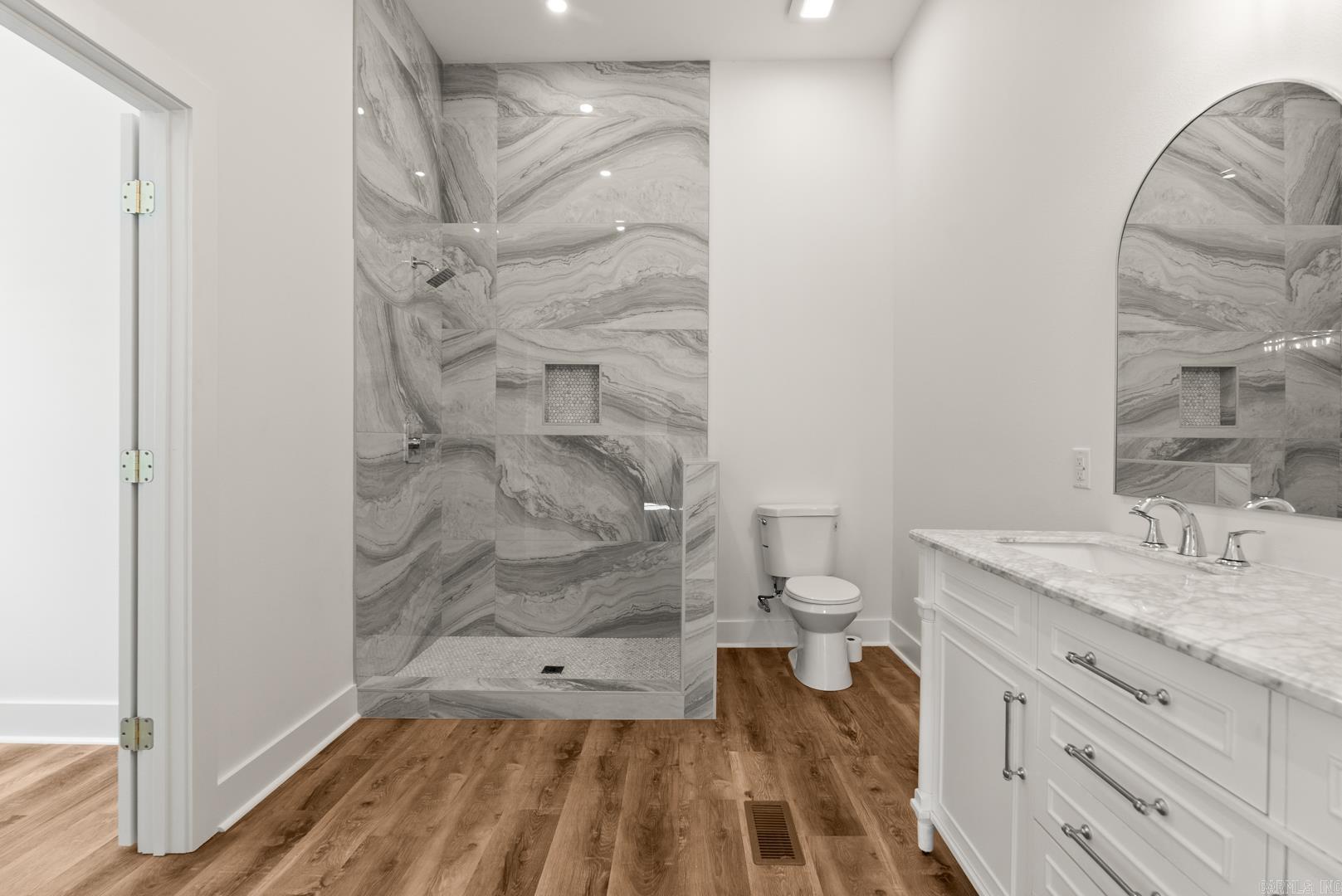 1416 S Izard Street Little Rock, AR 72202-0000