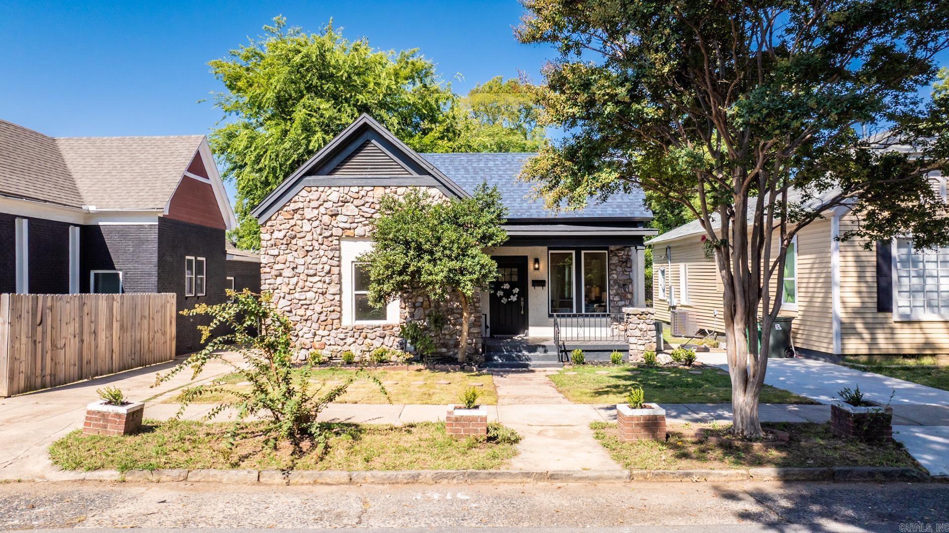 1416 S Izard Street Little Rock, AR 72202-0000