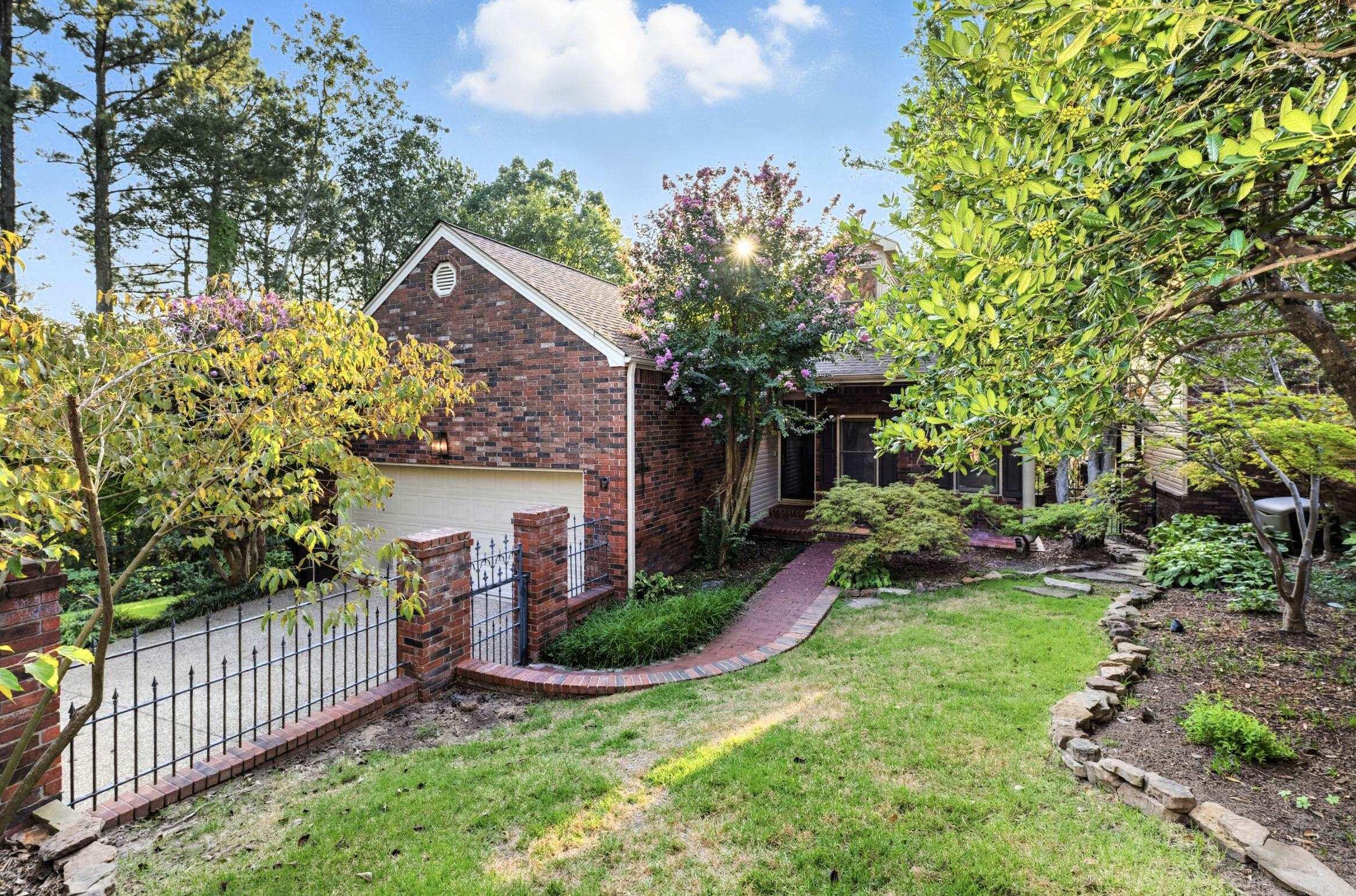 801 Pleasant Valley Drive Little Rock, AR 72227