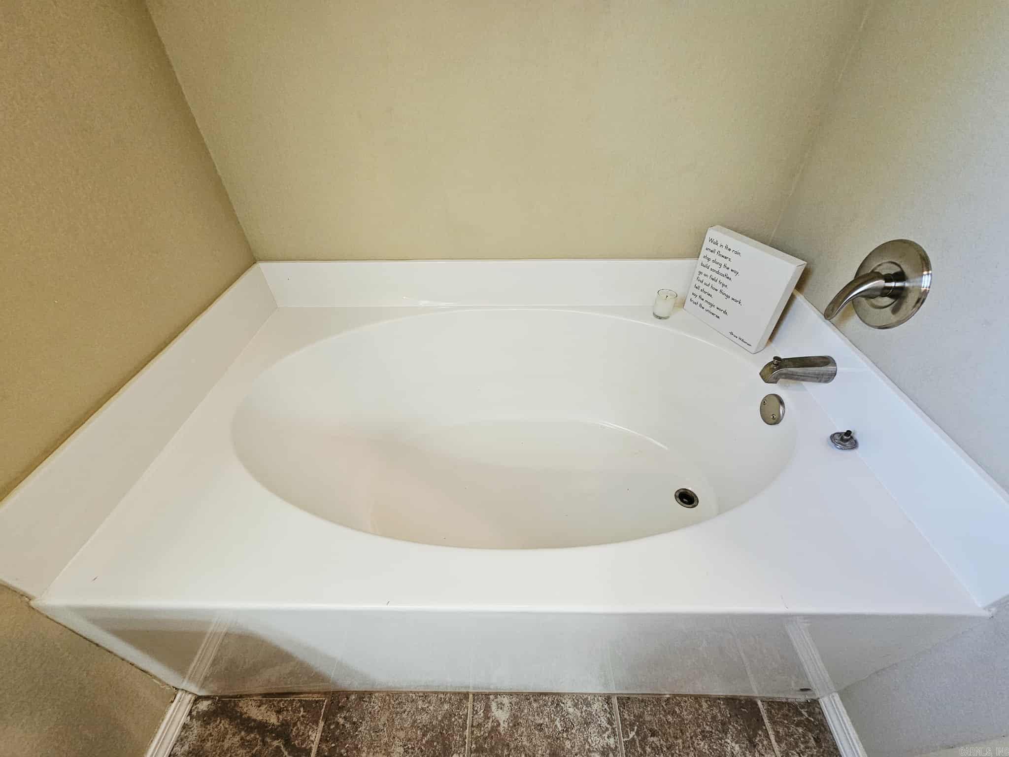 12104 Big Ridge Circle Shannon Hills, AR 72002