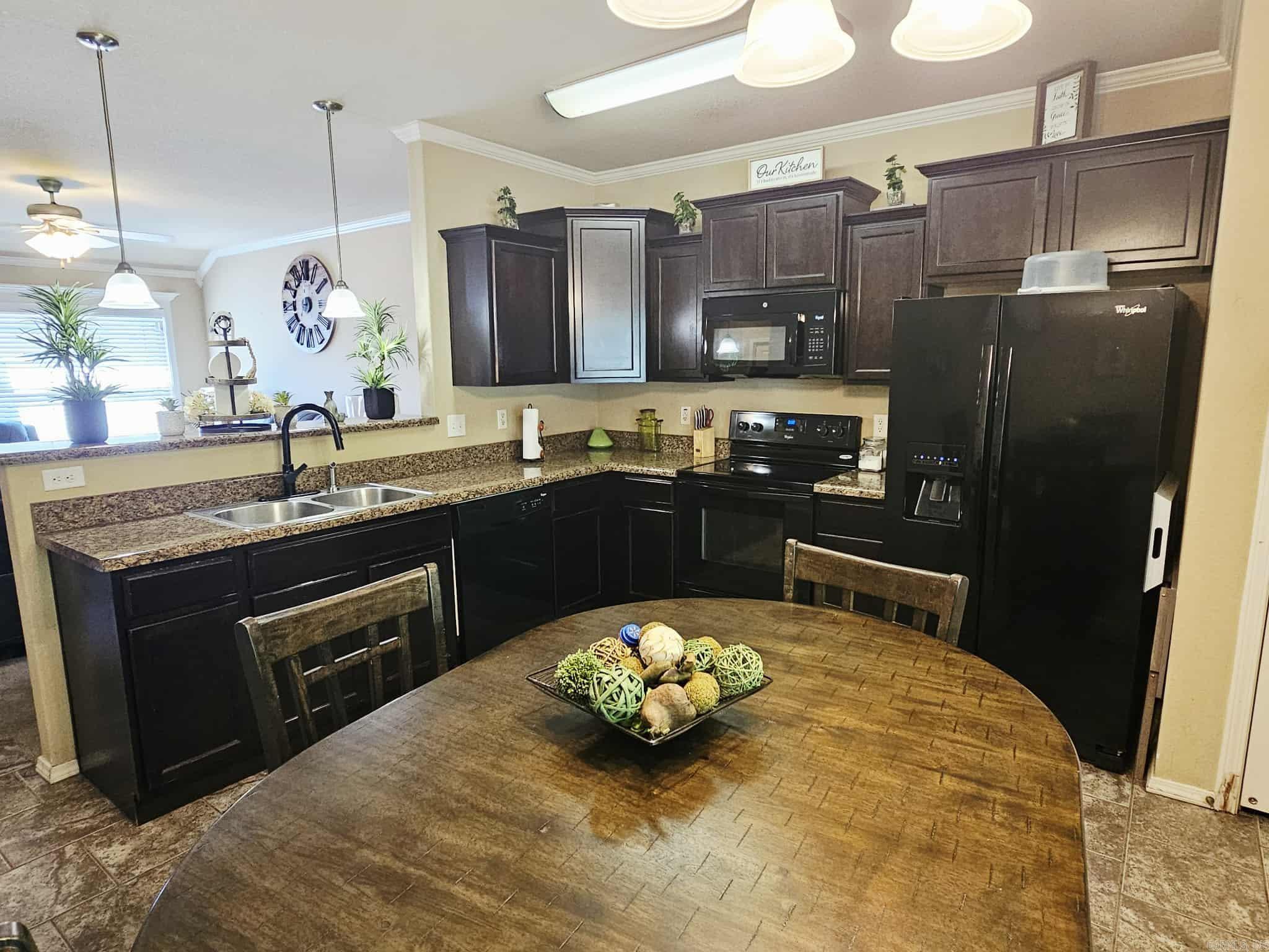 12104 Big Ridge Circle Shannon Hills, AR 72002