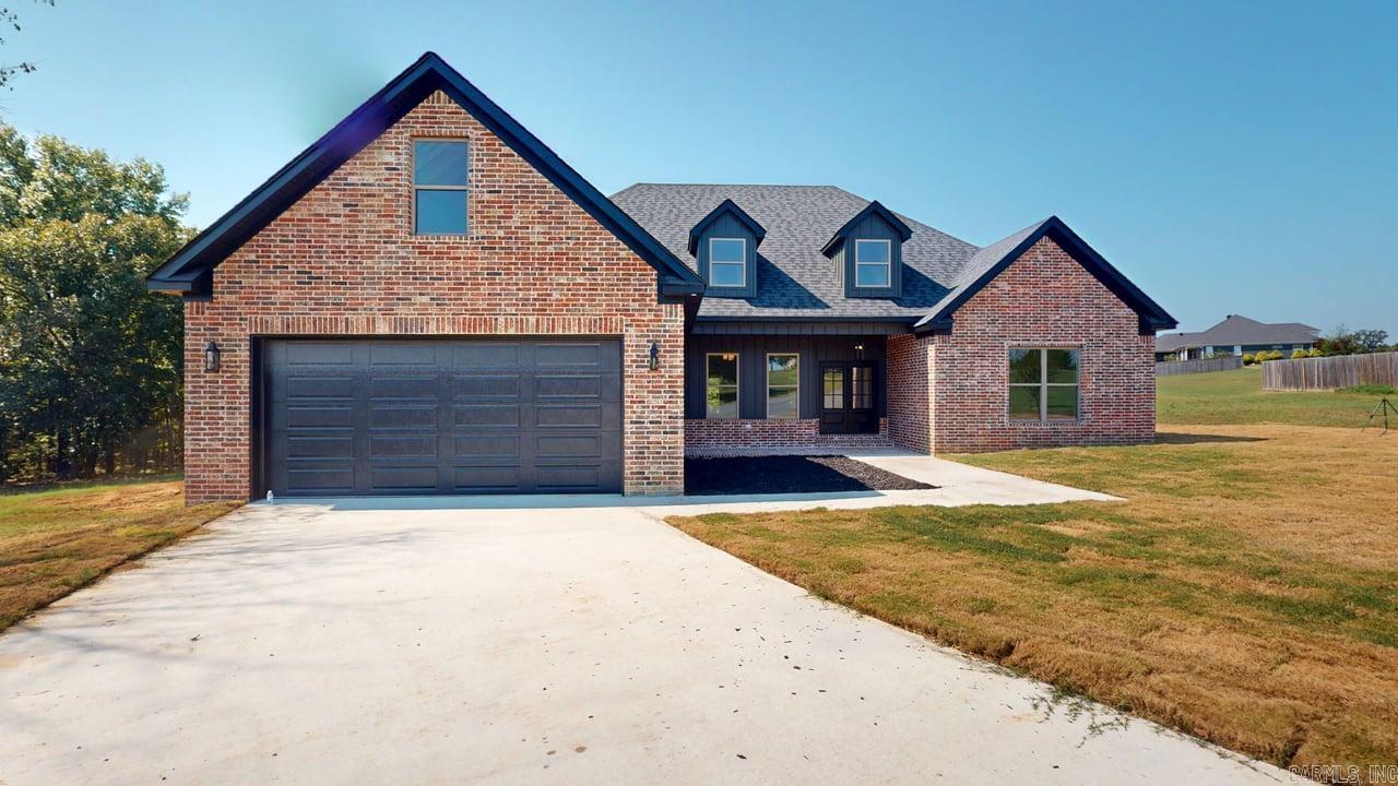 6 Persimmon Ridge Circle Greenbrier, AR 72058