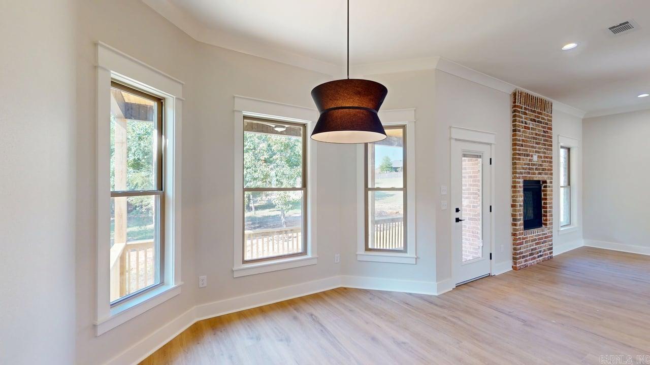 6 Persimmon Ridge Circle Greenbrier, AR 72058