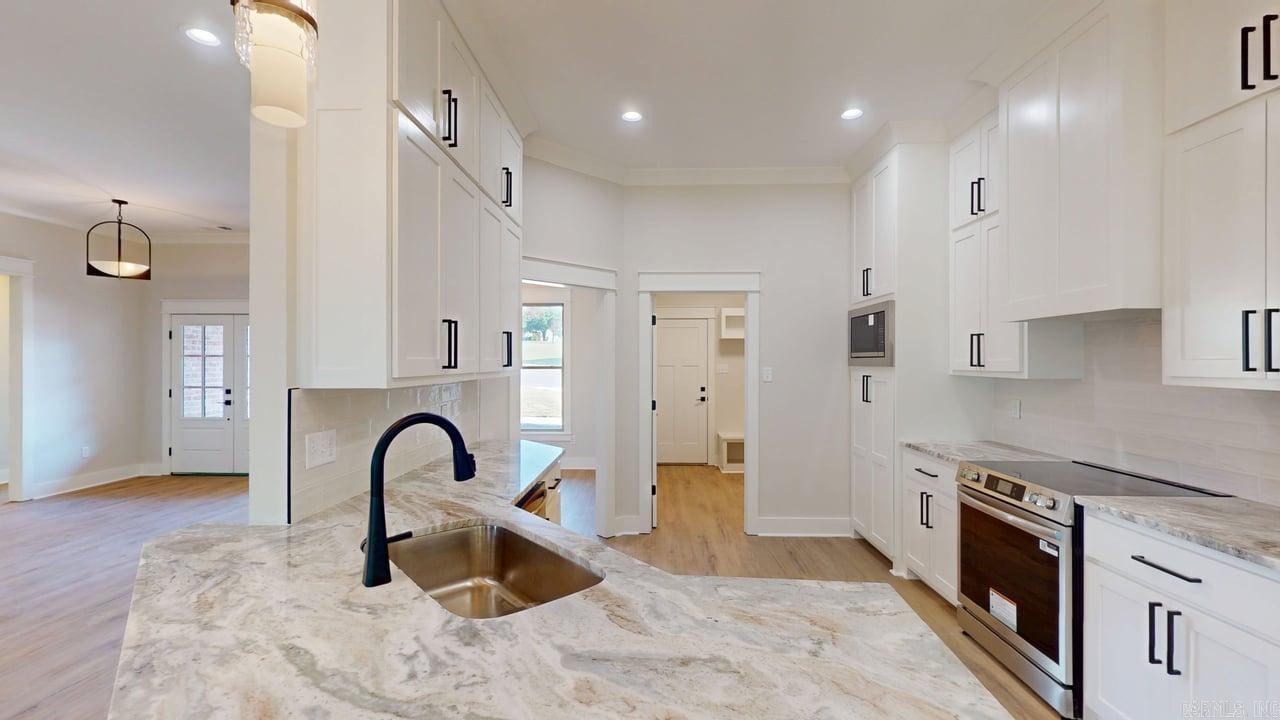 6 Persimmon Ridge Circle Greenbrier, AR 72058