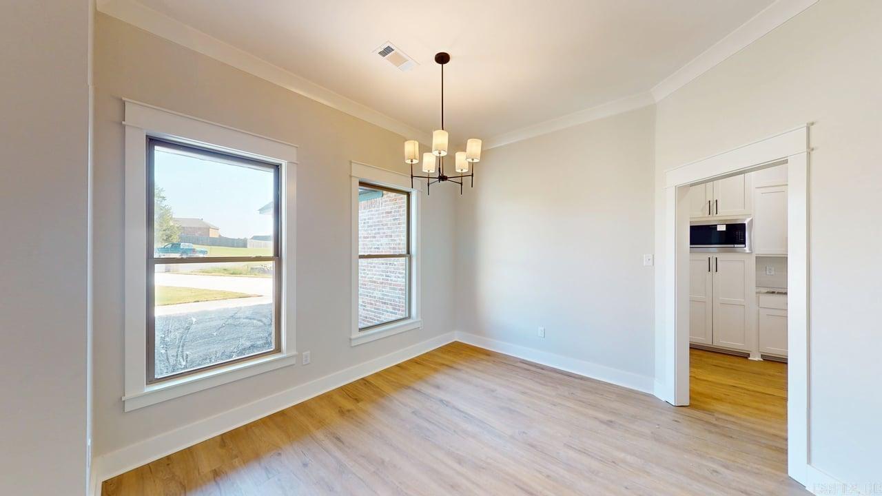 6 Persimmon Ridge Circle Greenbrier, AR 72058