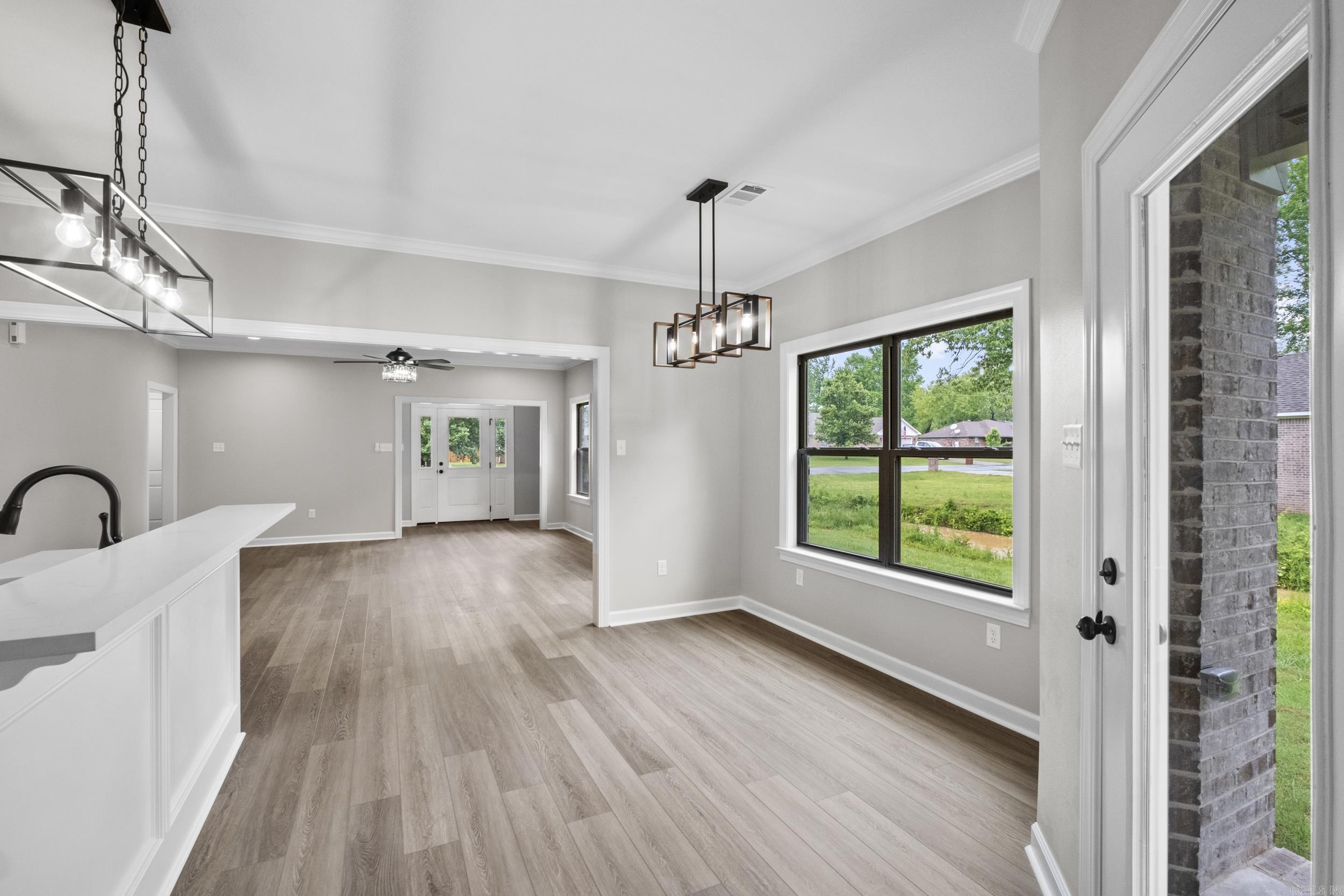 22 Ledrick  Mayflower, AR