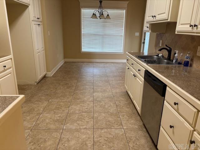 66 Woodridge Dr Little Rock, AR 72204