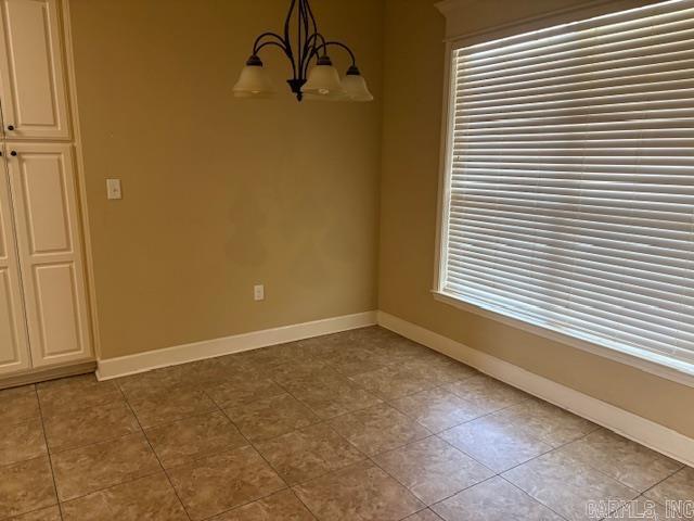 66 Woodridge Dr Little Rock, AR 72204