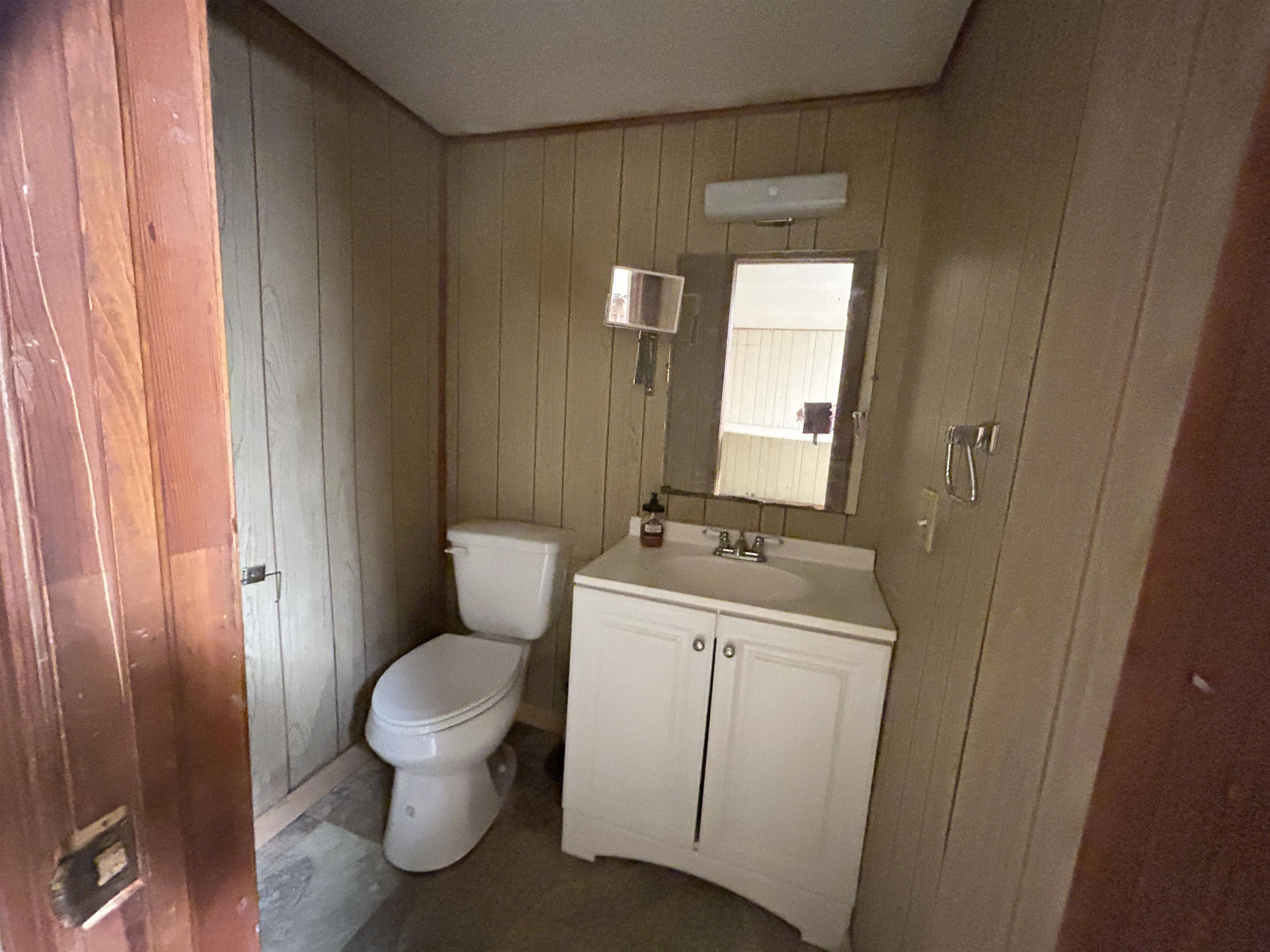 673/681 Ash Flat  Ash Flat, AR