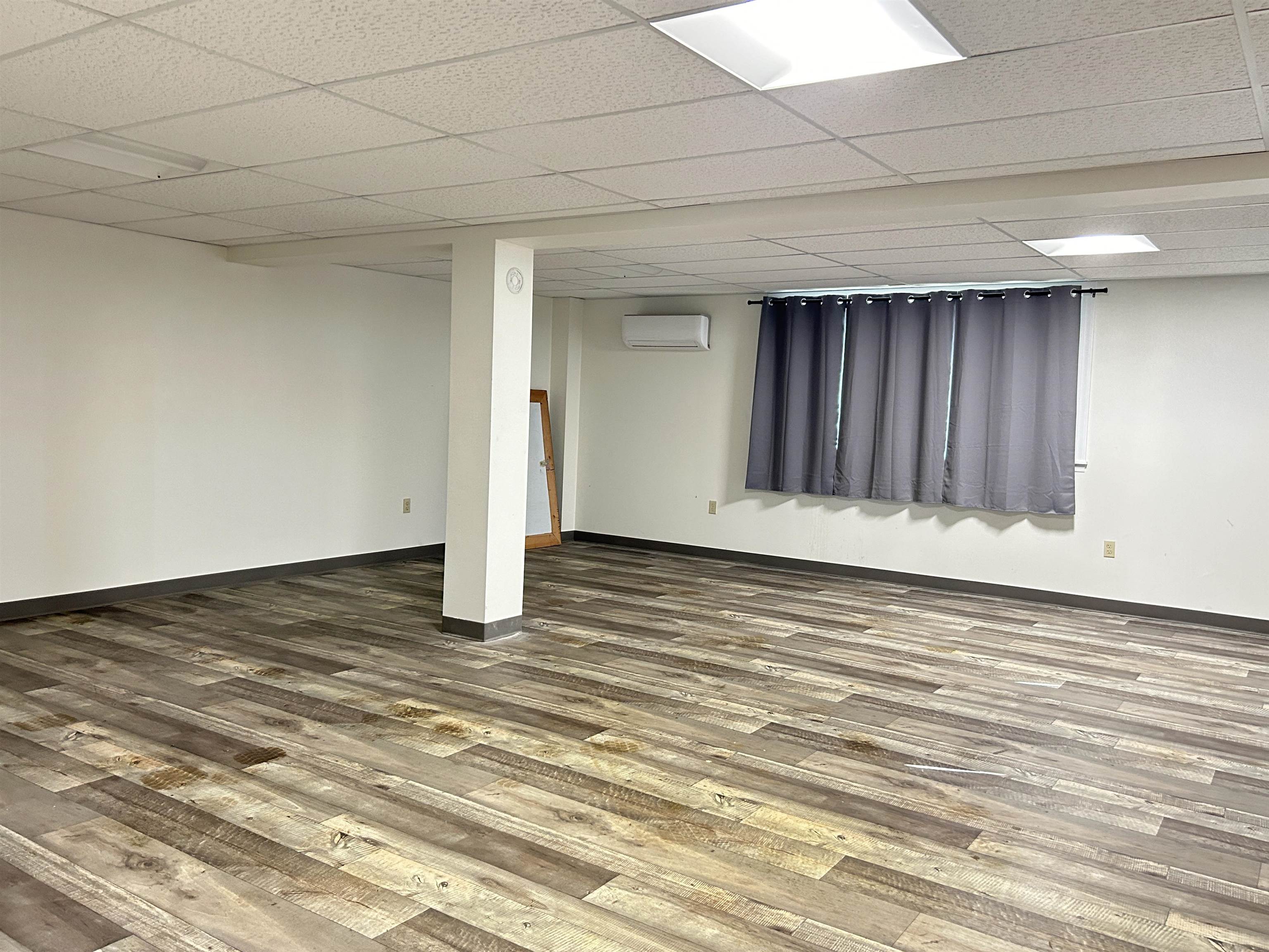 673/681 Ash Flat  Ash Flat, AR