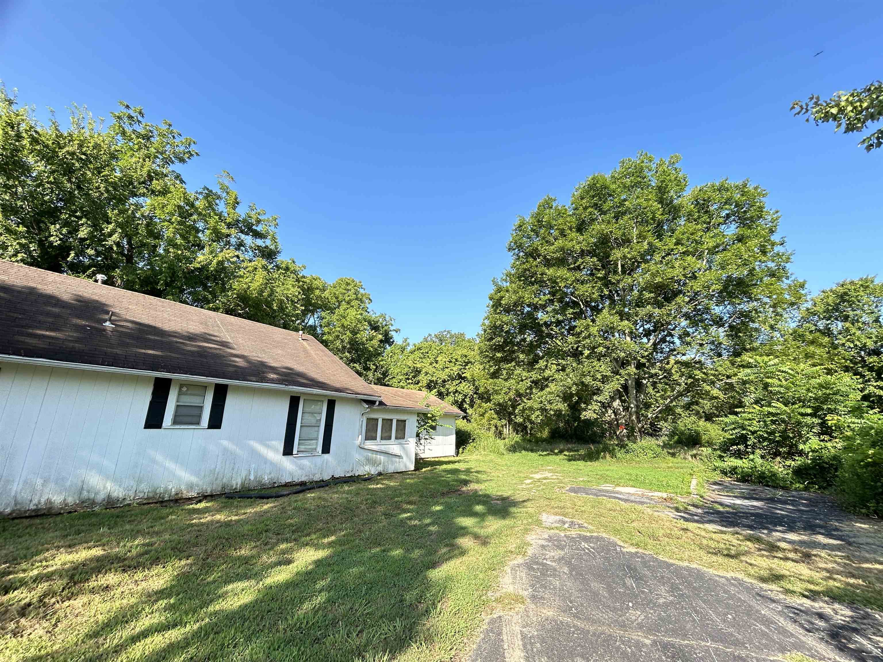 673/681 Ash Flat  Ash Flat, AR