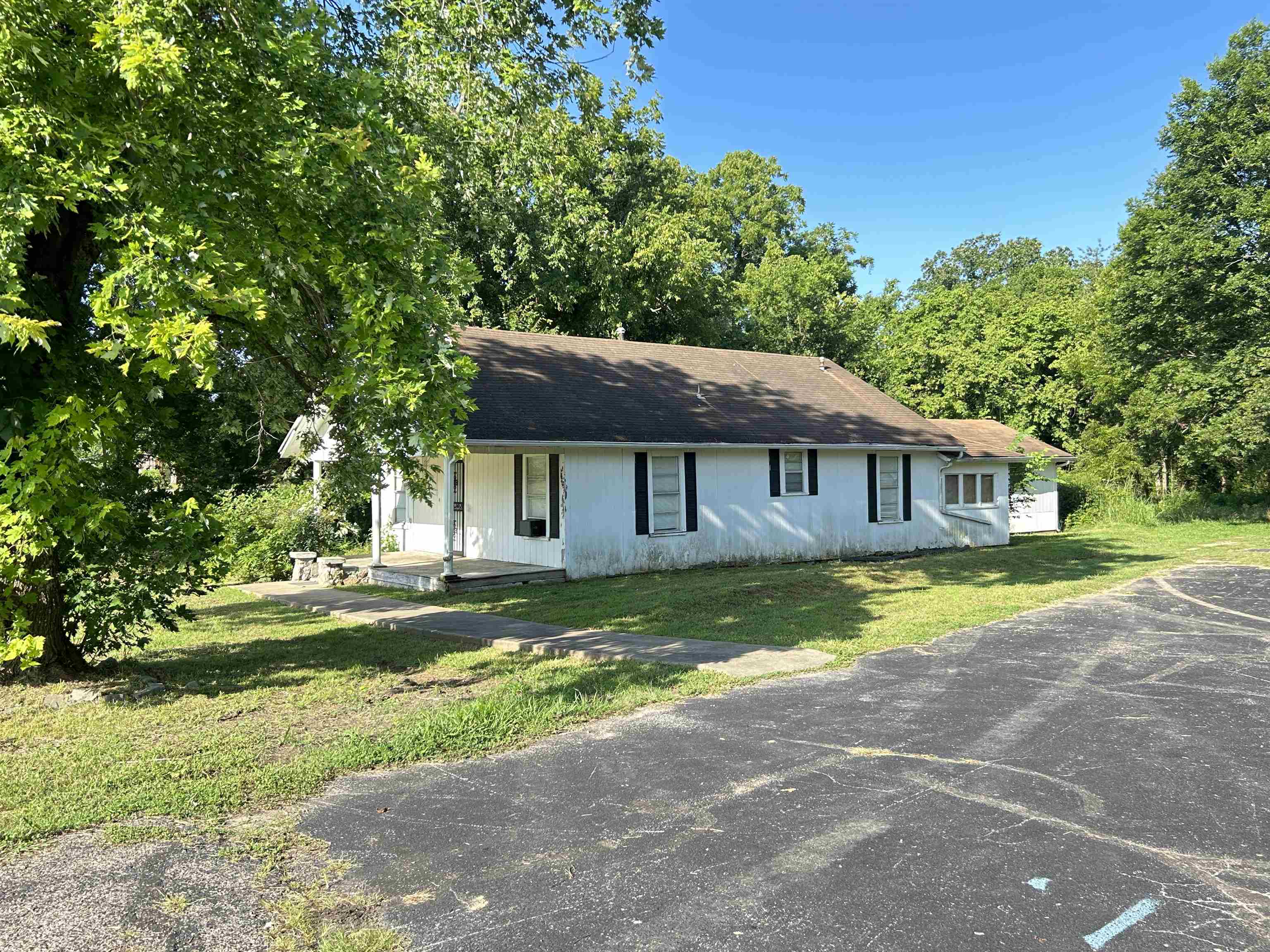 681 Ash Flat  Ash Flat, AR