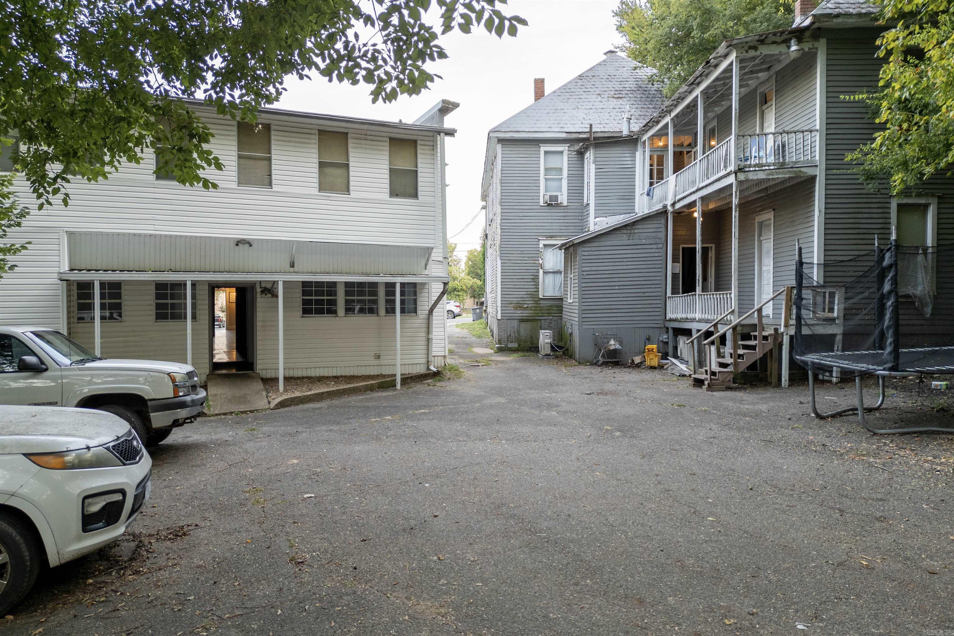 400 & 402 Quapaw  Hot Springs, AR