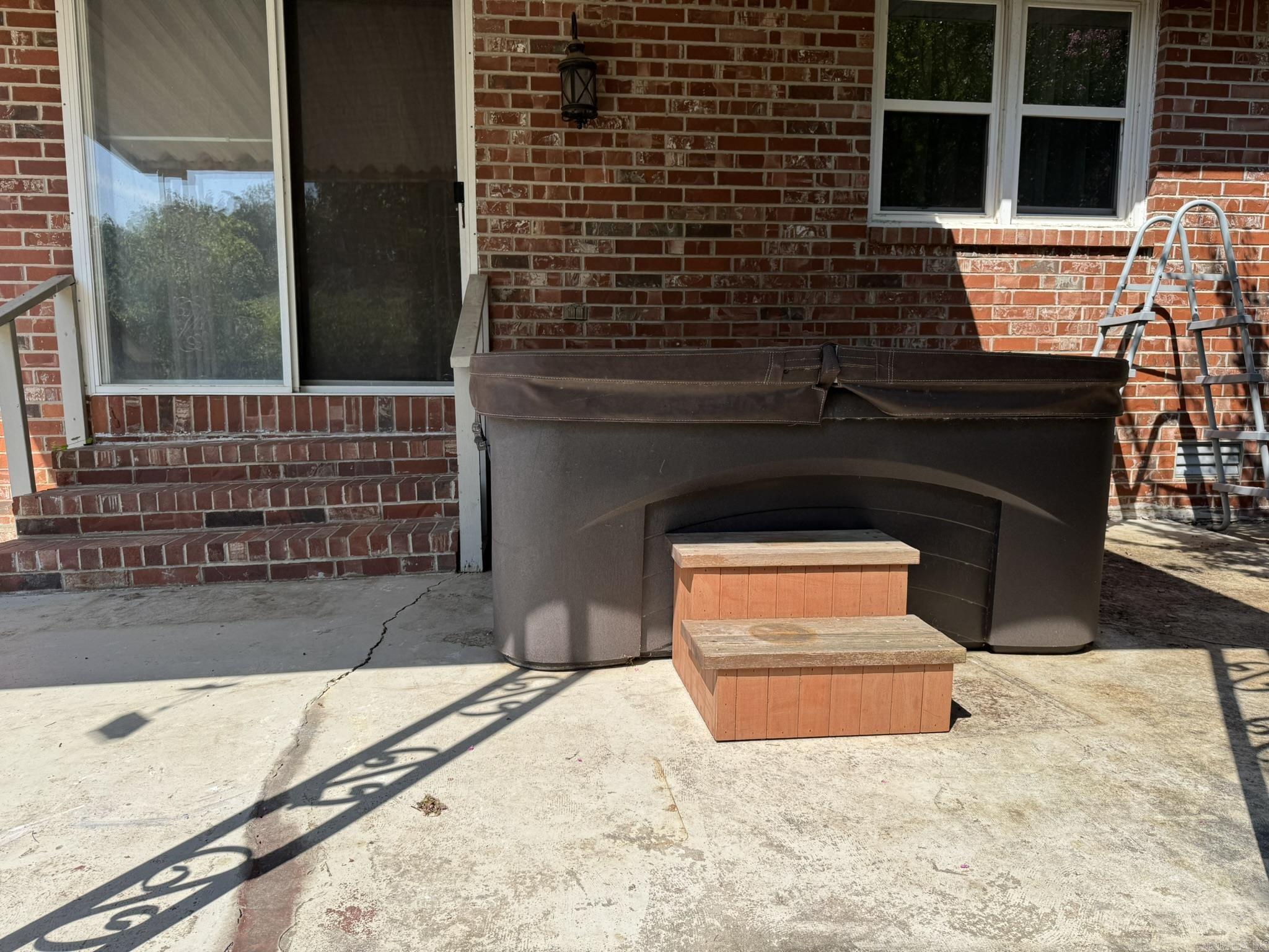 1513 Berry Lane Mountain Home, AR 72653