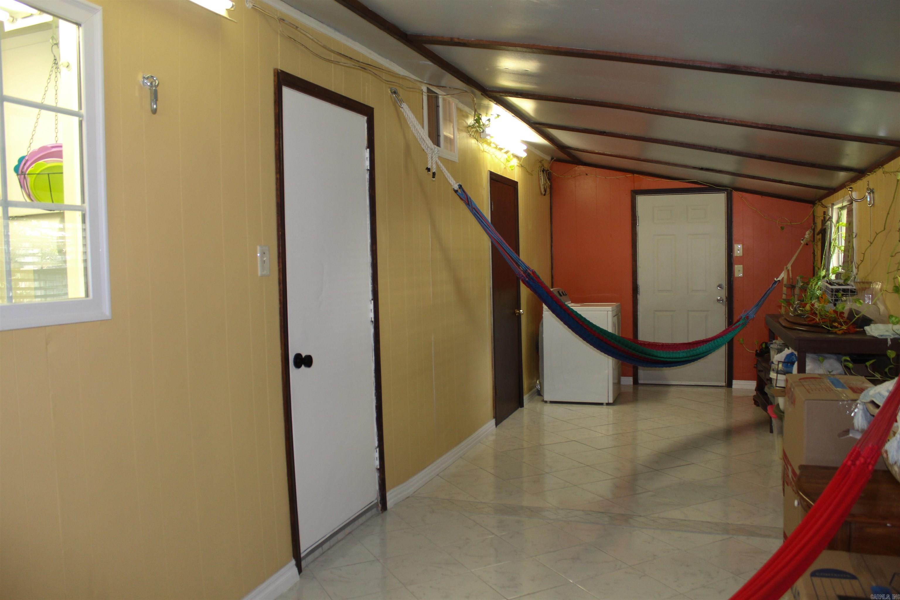 208 S Phoenix Ave  Russellville, AR