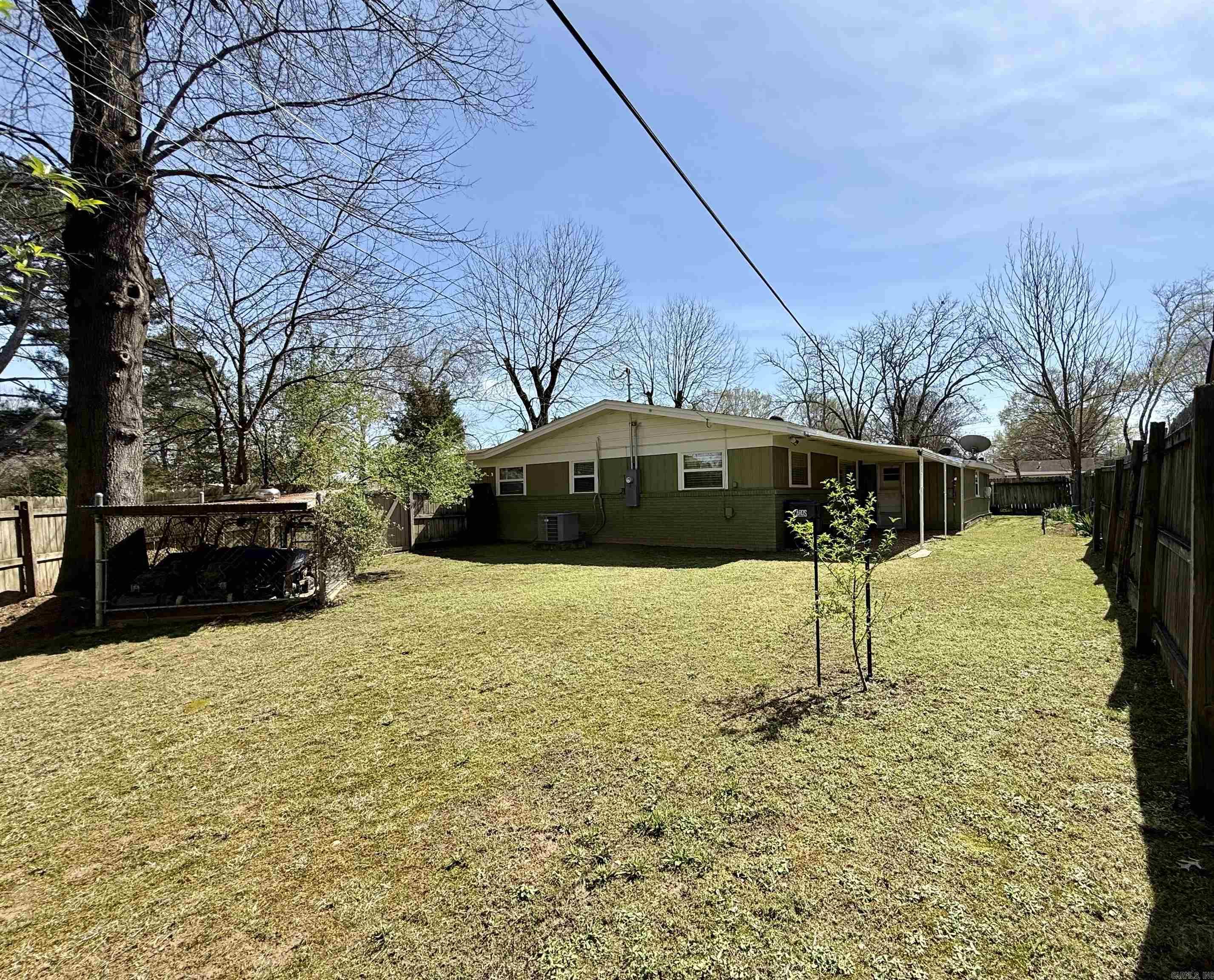 208 S Phoenix Ave Russellville, AR 72801