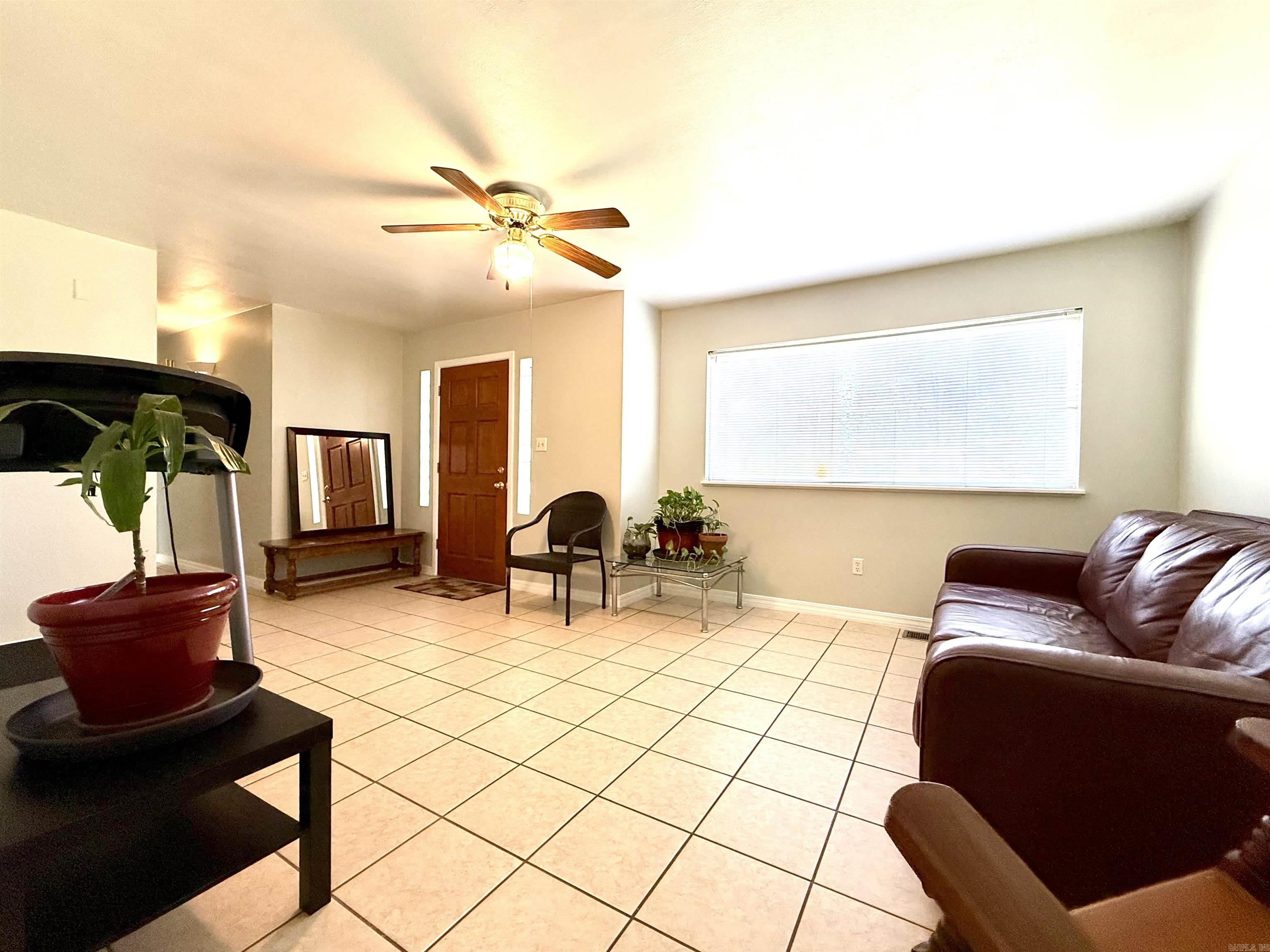 208 S Phoenix Ave Russellville, AR 72801