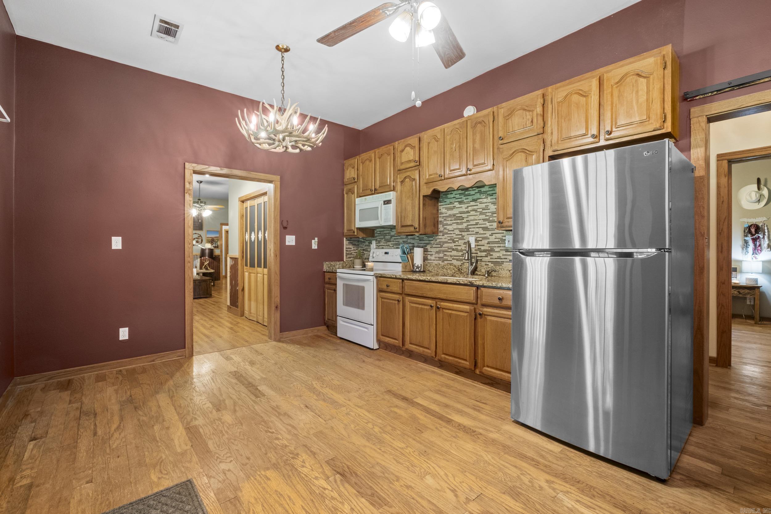 3709 Sandhill  Cabot, AR