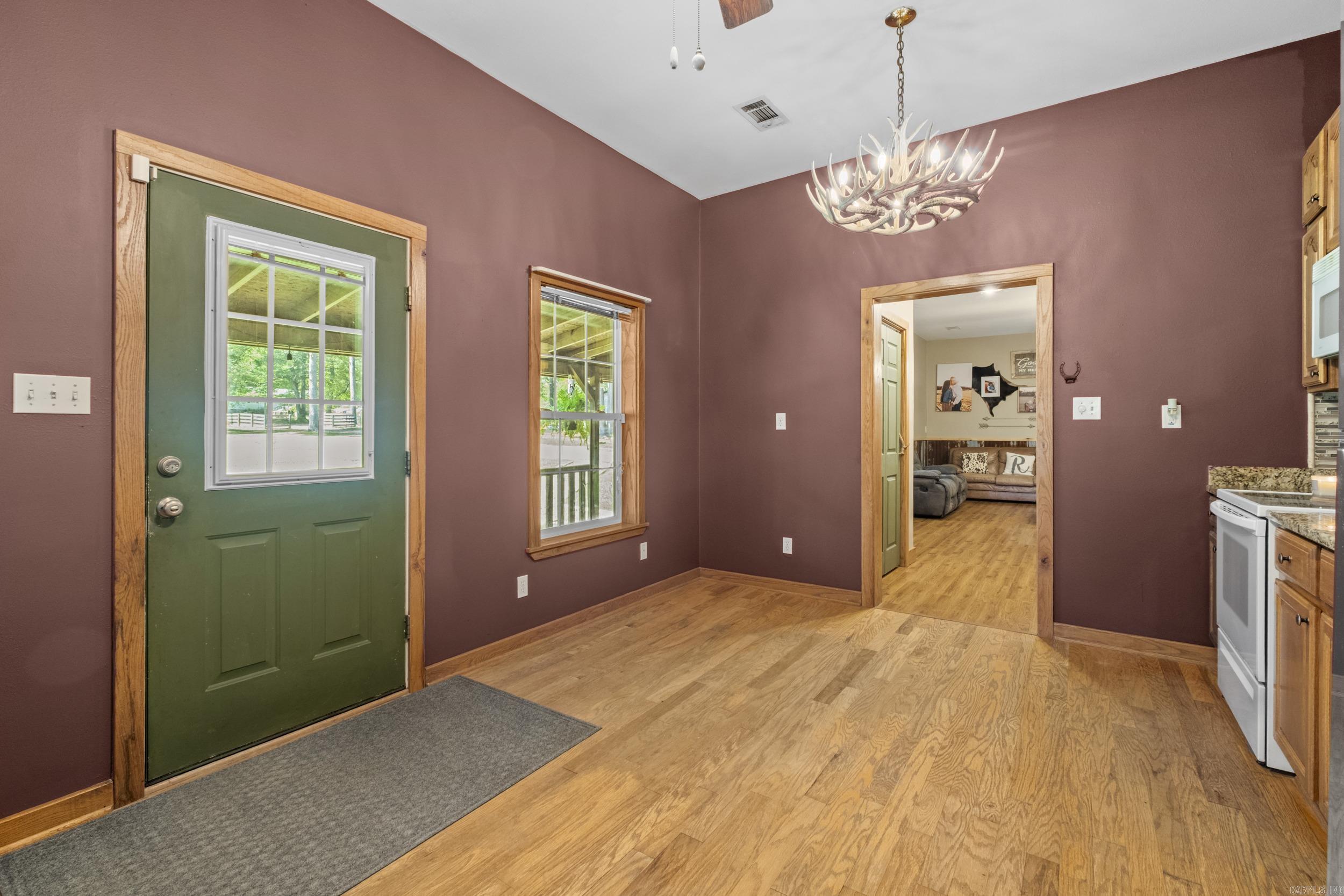 3709 Sandhill  Cabot, AR