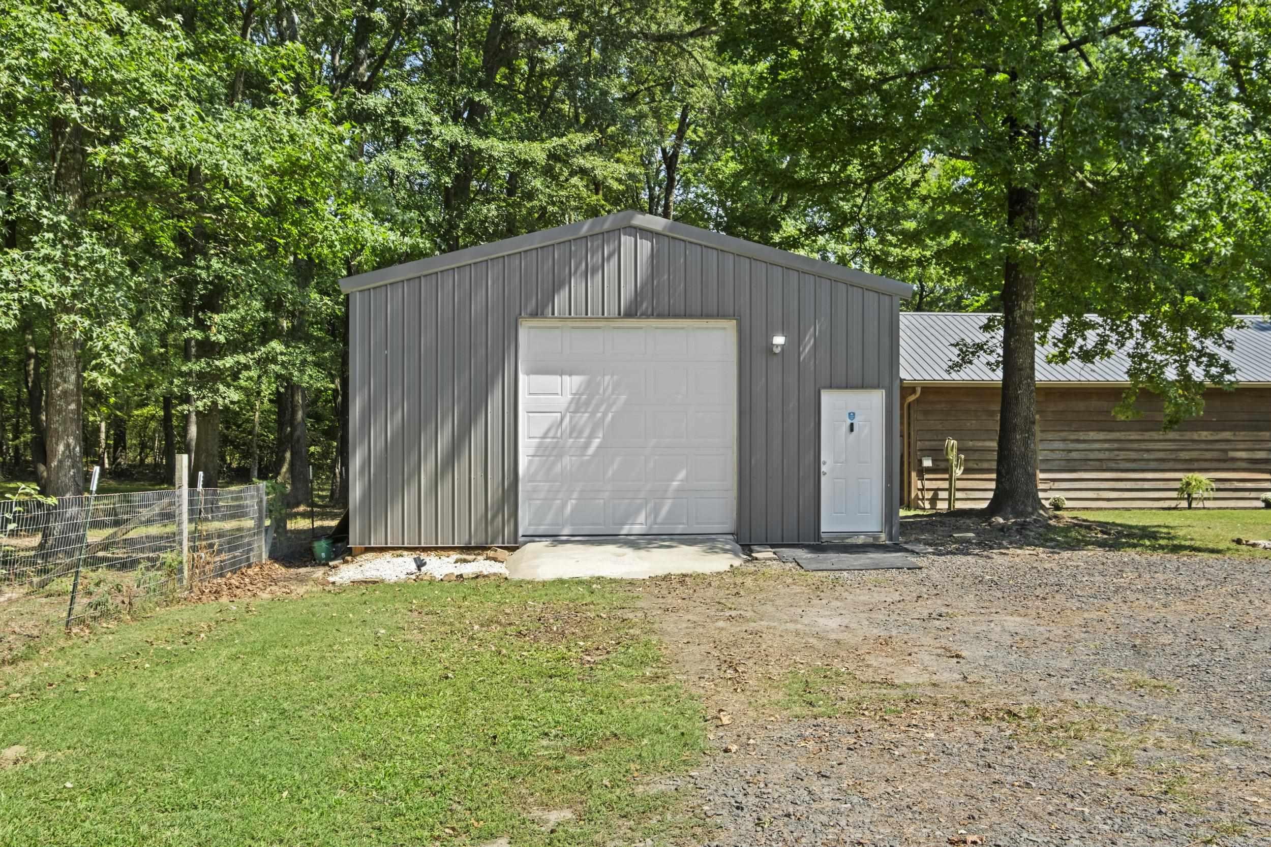 3709 Sandhill  Cabot, AR