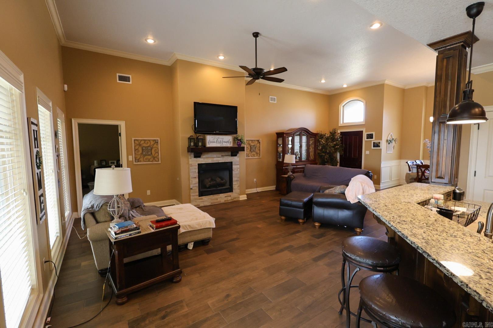 2401 Flatrock  Jonesboro, AR