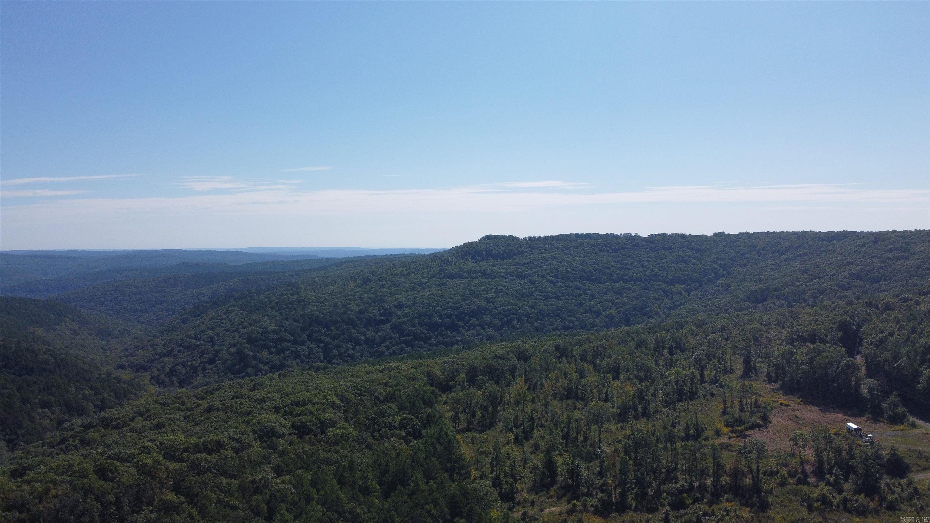 000 Greta Road  Clinton, AR