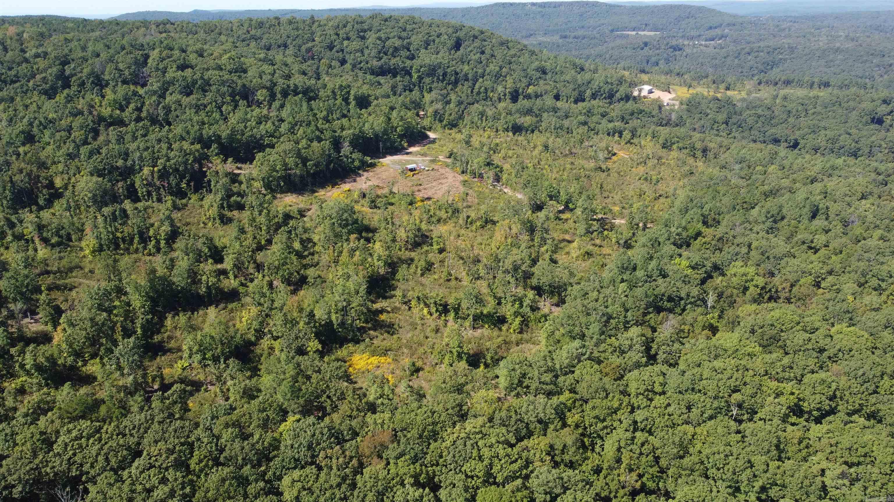 000 Greta Road  Clinton, AR