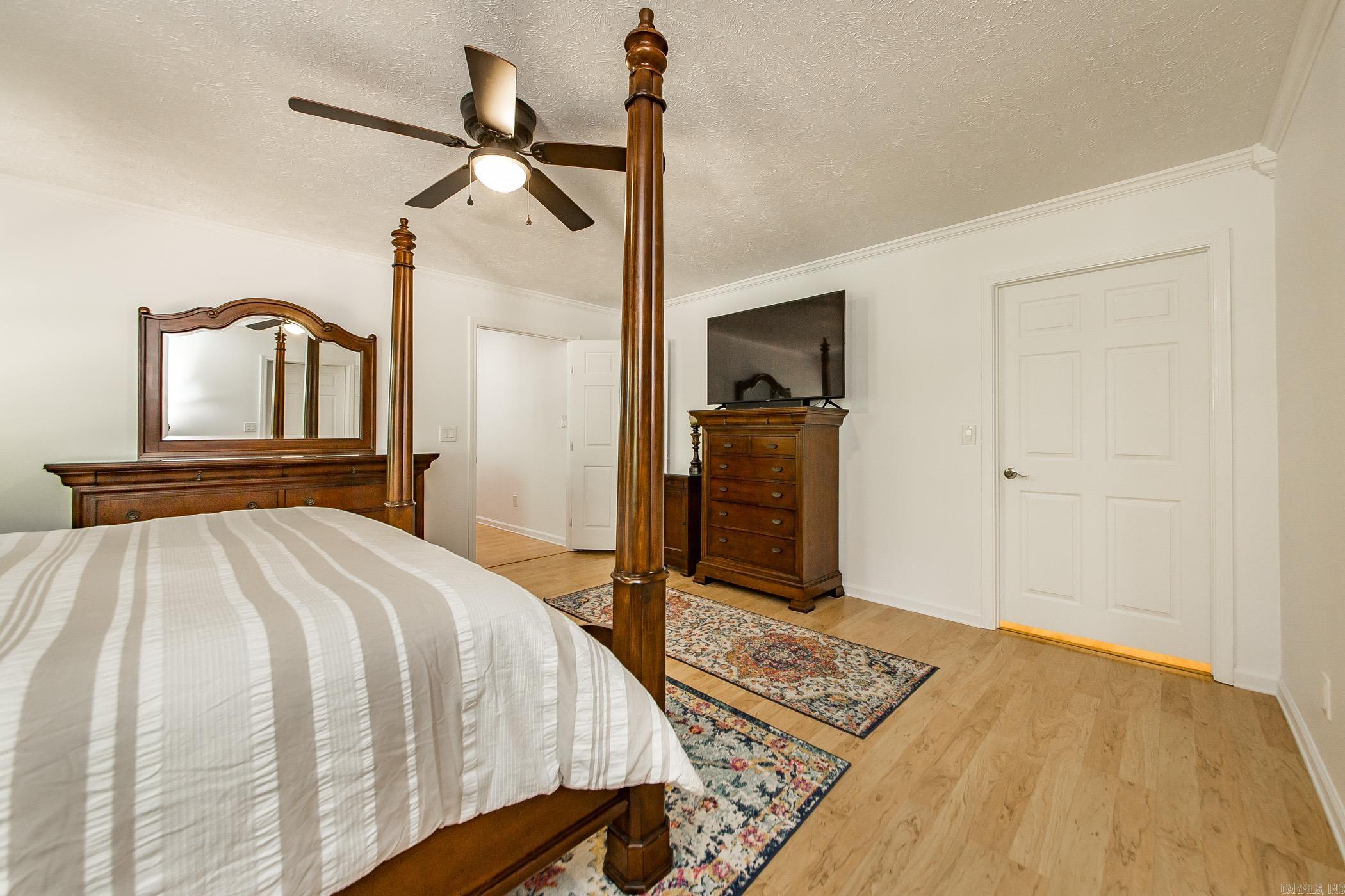 842 Dave Creek  Fairfield Bay, AR