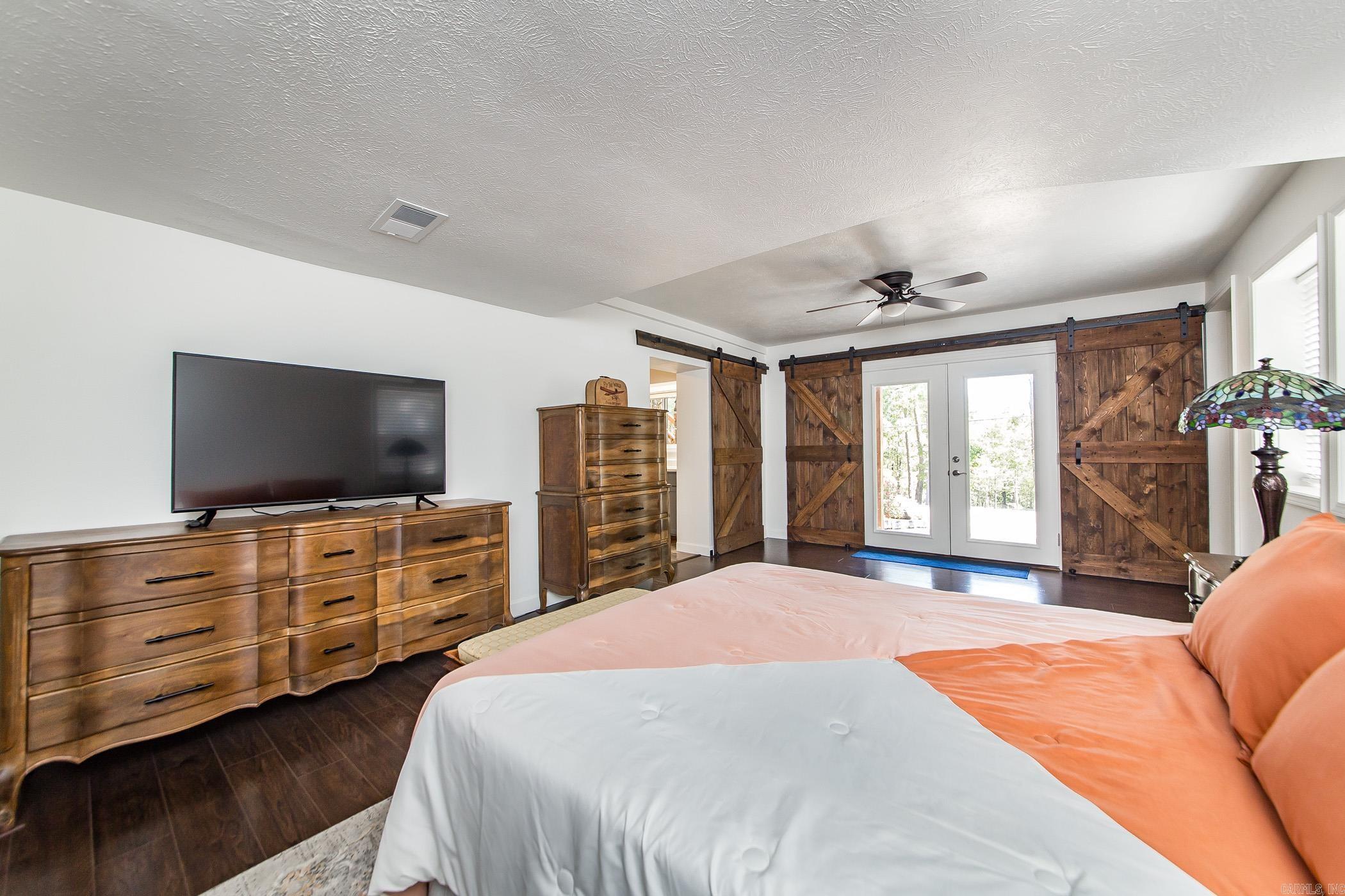 842 Dave Creek  Fairfield Bay, AR