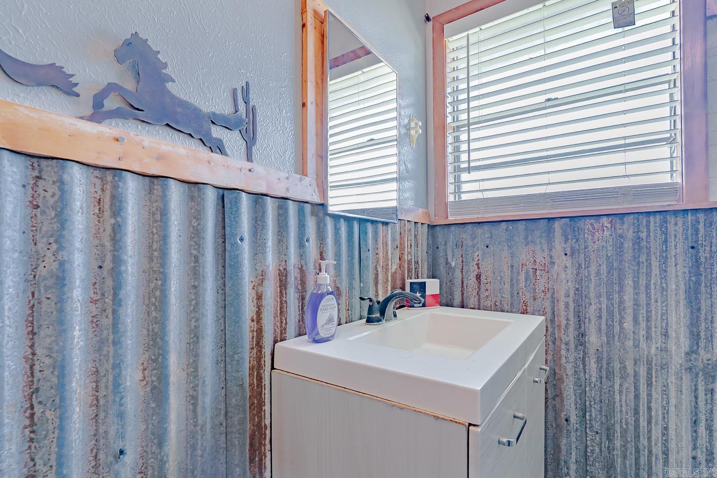 19571 W Highway 90 Ravenden, AR 72459