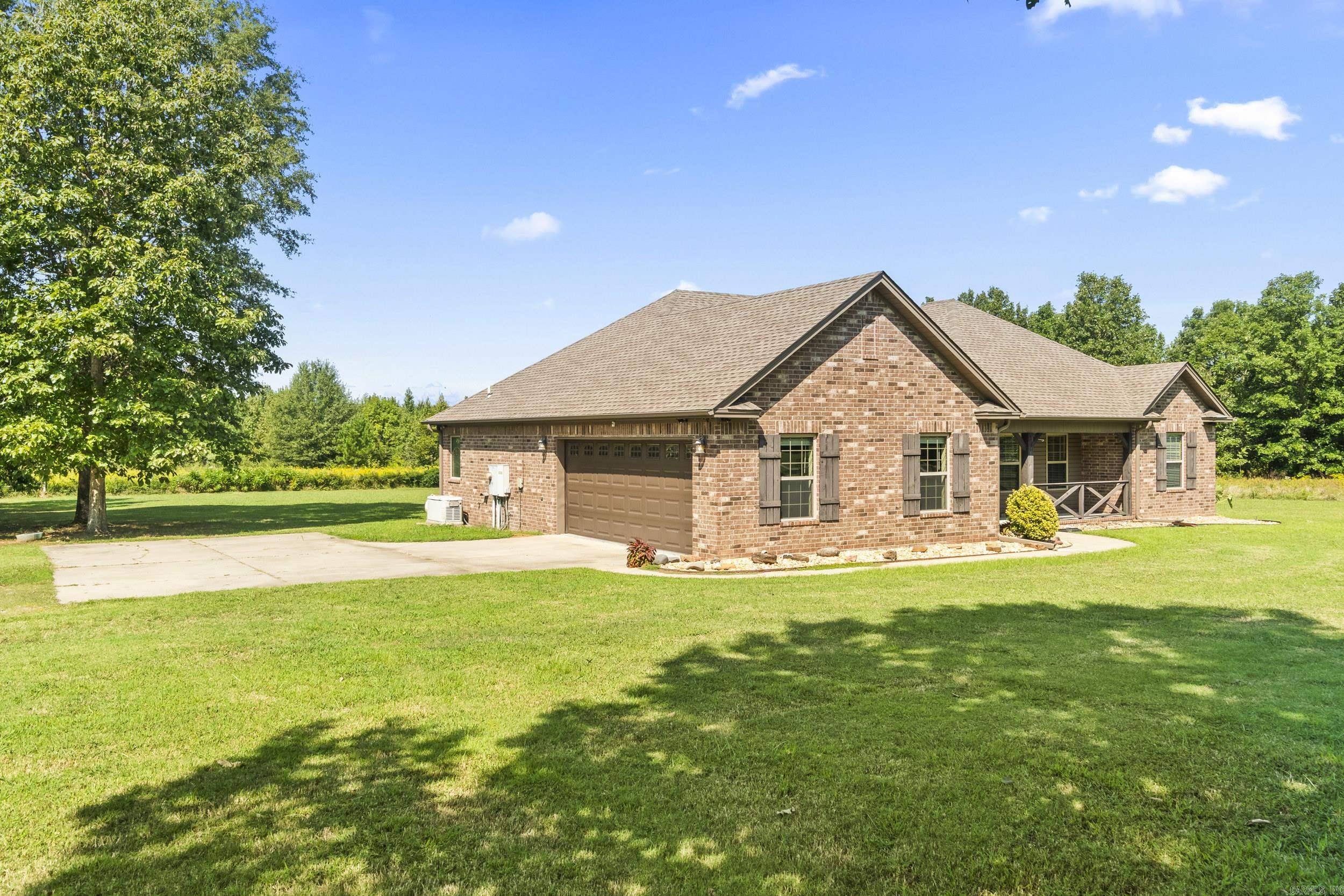 4127 Highway 13 McRae, AR 72102