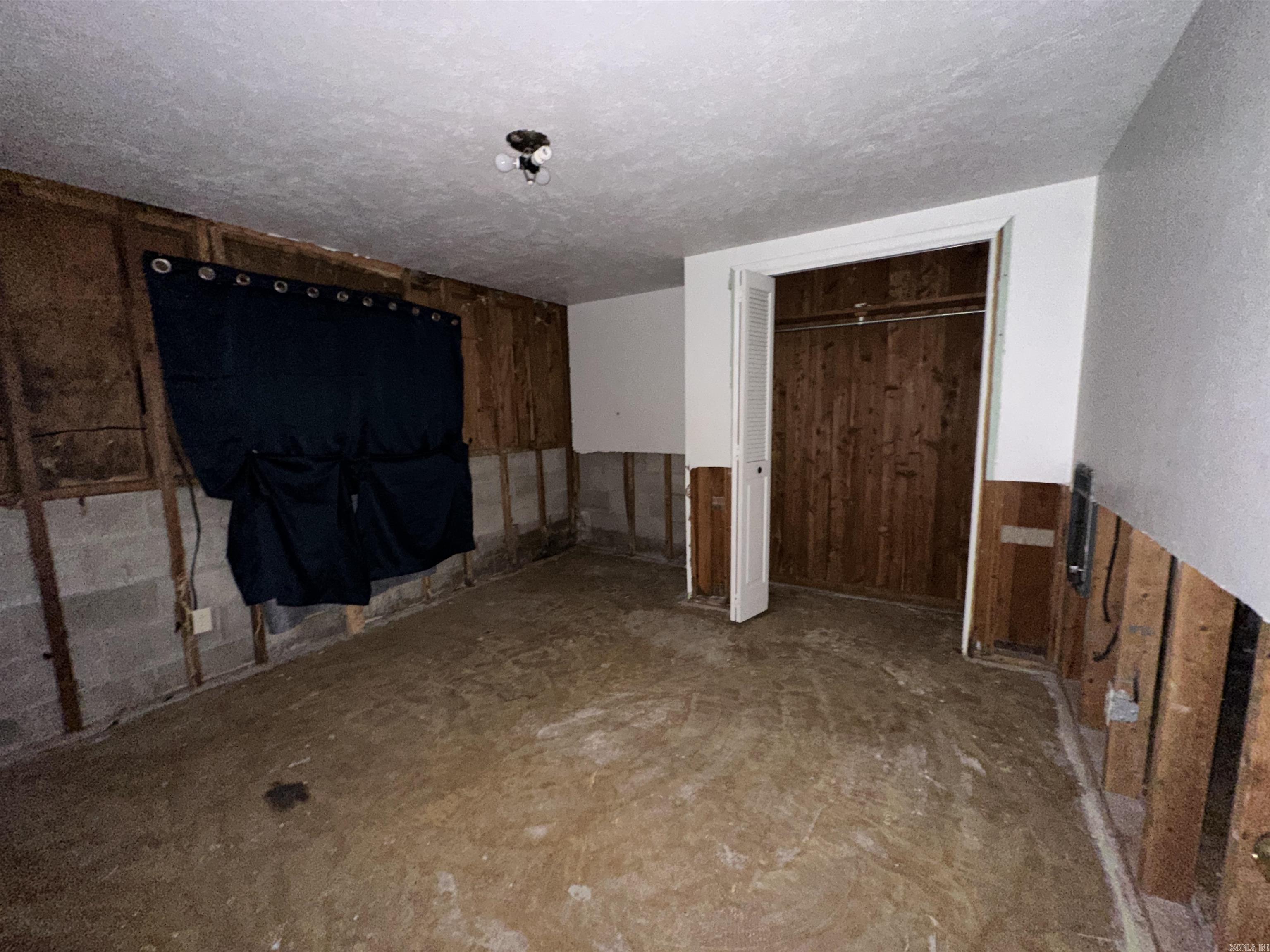 5221 HWY 178  Flippin, AR