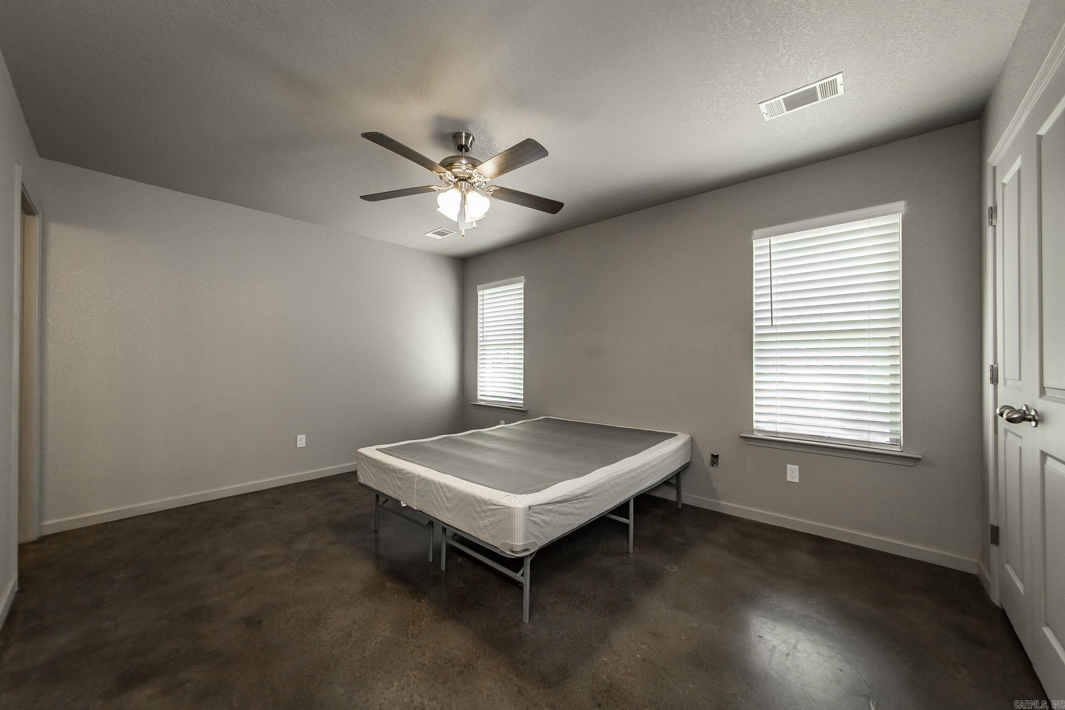 8320 B Holiday Drive Sherwood, AR 72120