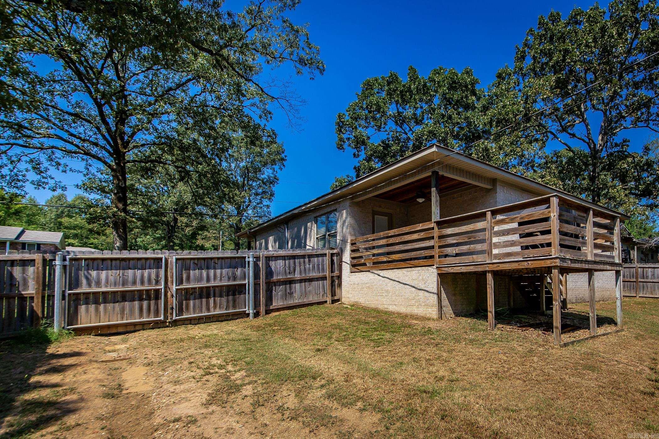 8320 B Holiday Drive Sherwood, AR 72120