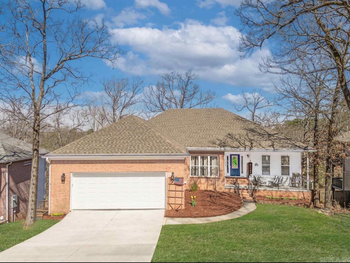 41 Norfork Dr Drive Maumelle, AR 72113