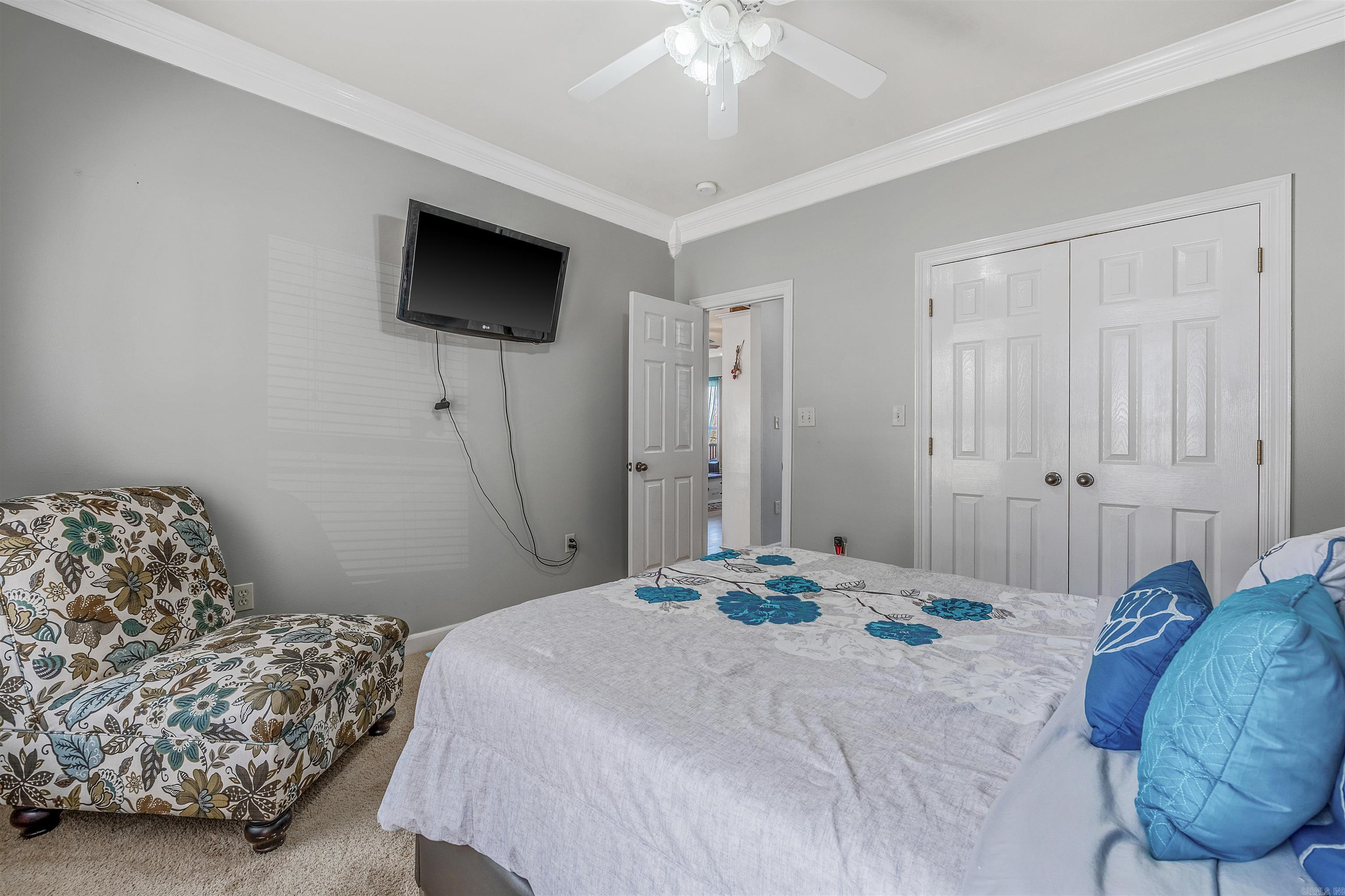 41 Norfork Dr Drive Maumelle, AR 72113